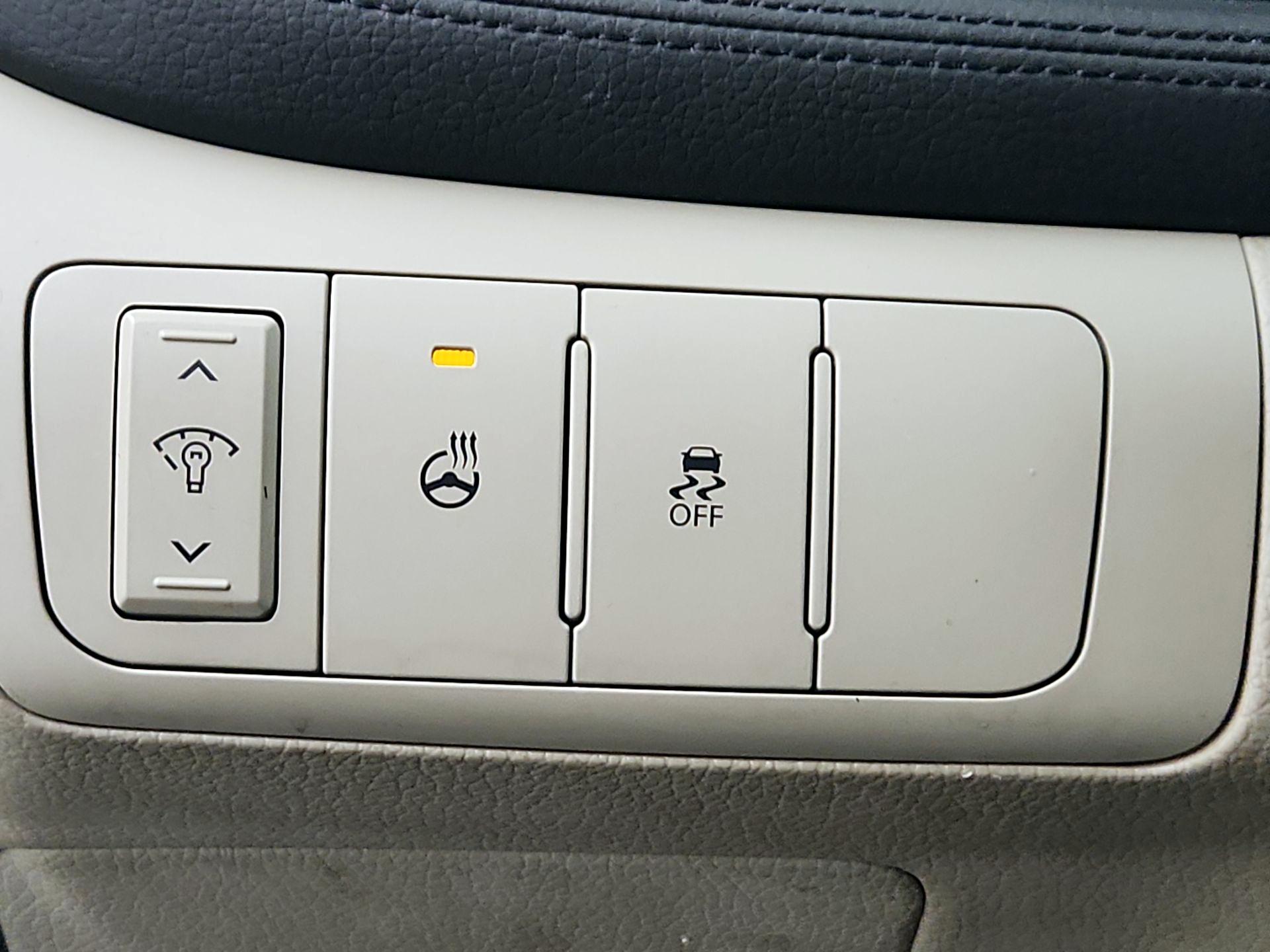 Thumbnail: 2015 Kia Optima - 13