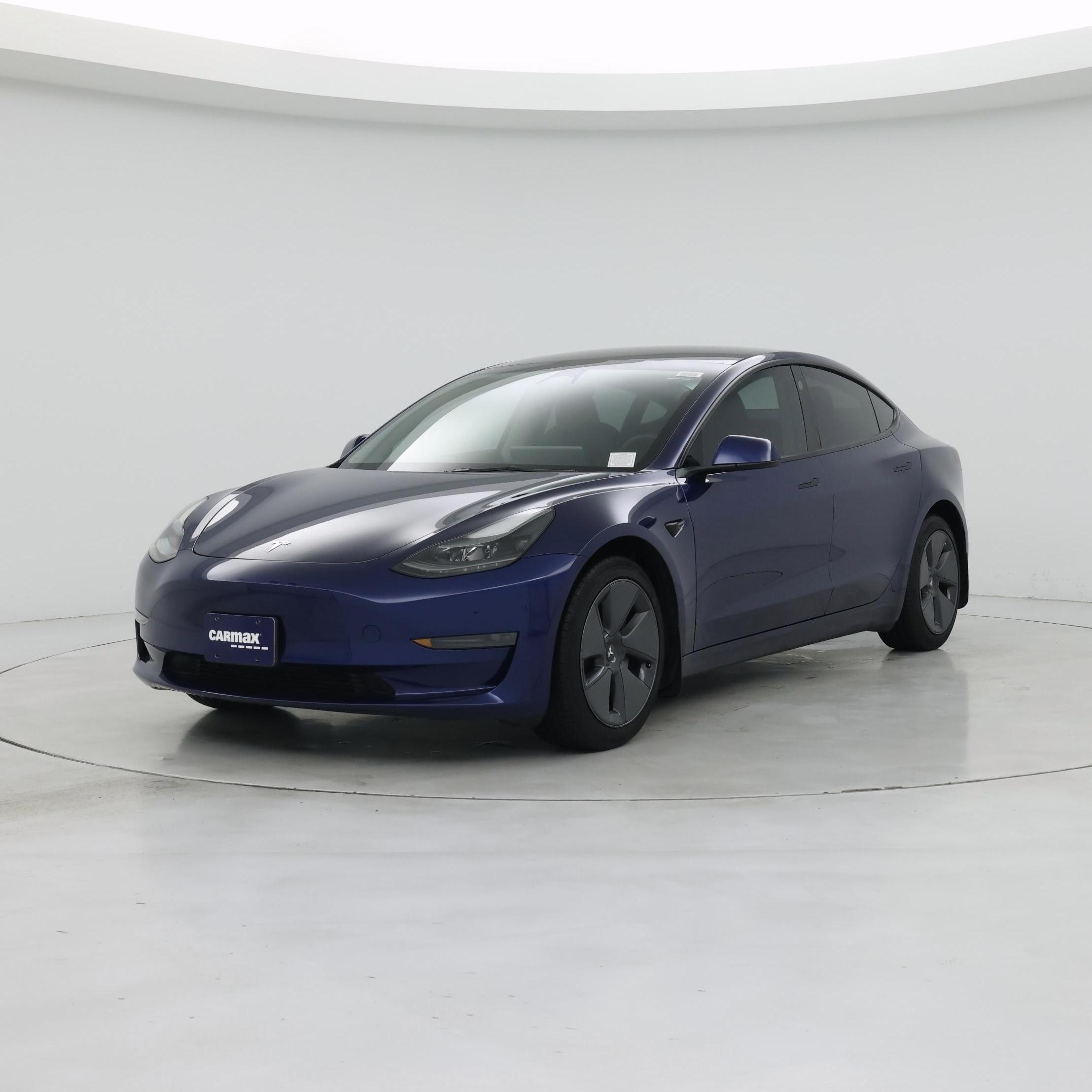 Thumbnail: 2023 Tesla Model 3 - 4