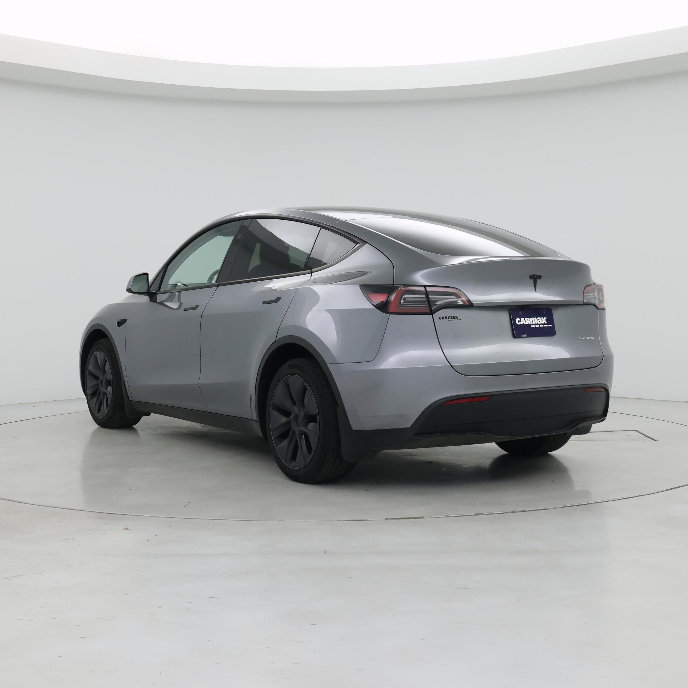 Thumbnail: 2025 Tesla Model Y - 2