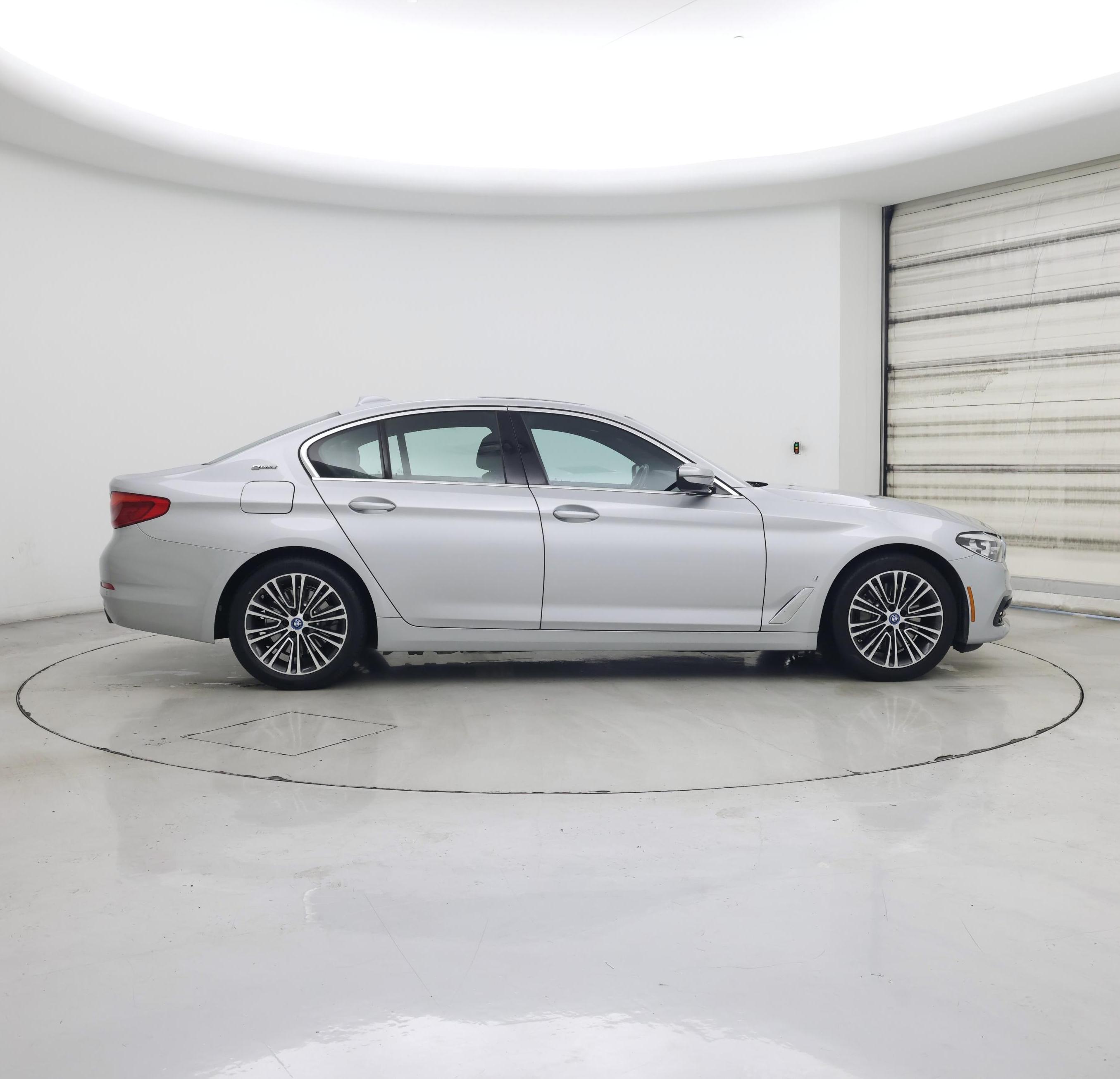 Thumbnail: 2019 BMW 5 Series - 7