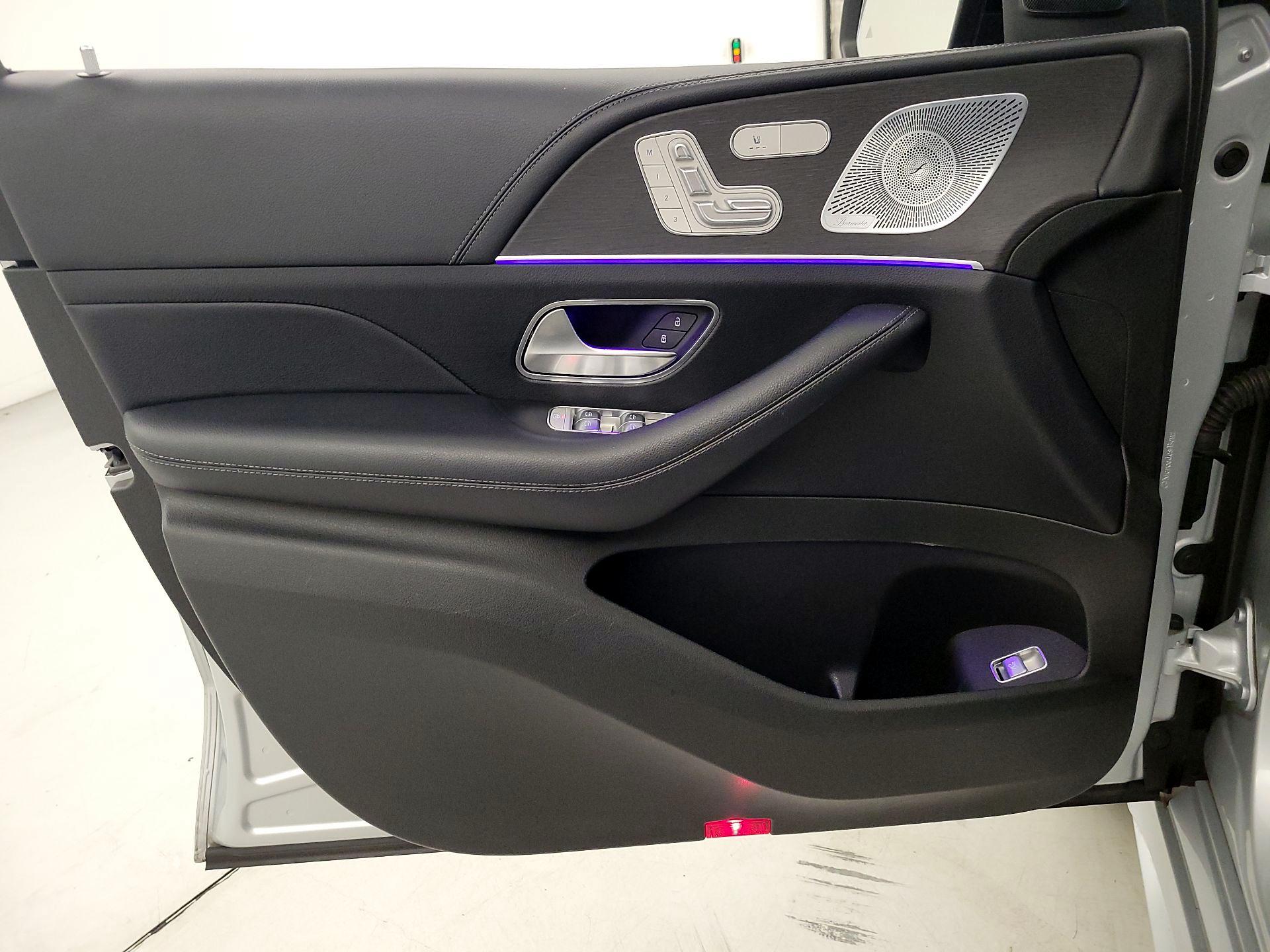 Thumbnail: 2020 Mercedes-Benz GLE - 12