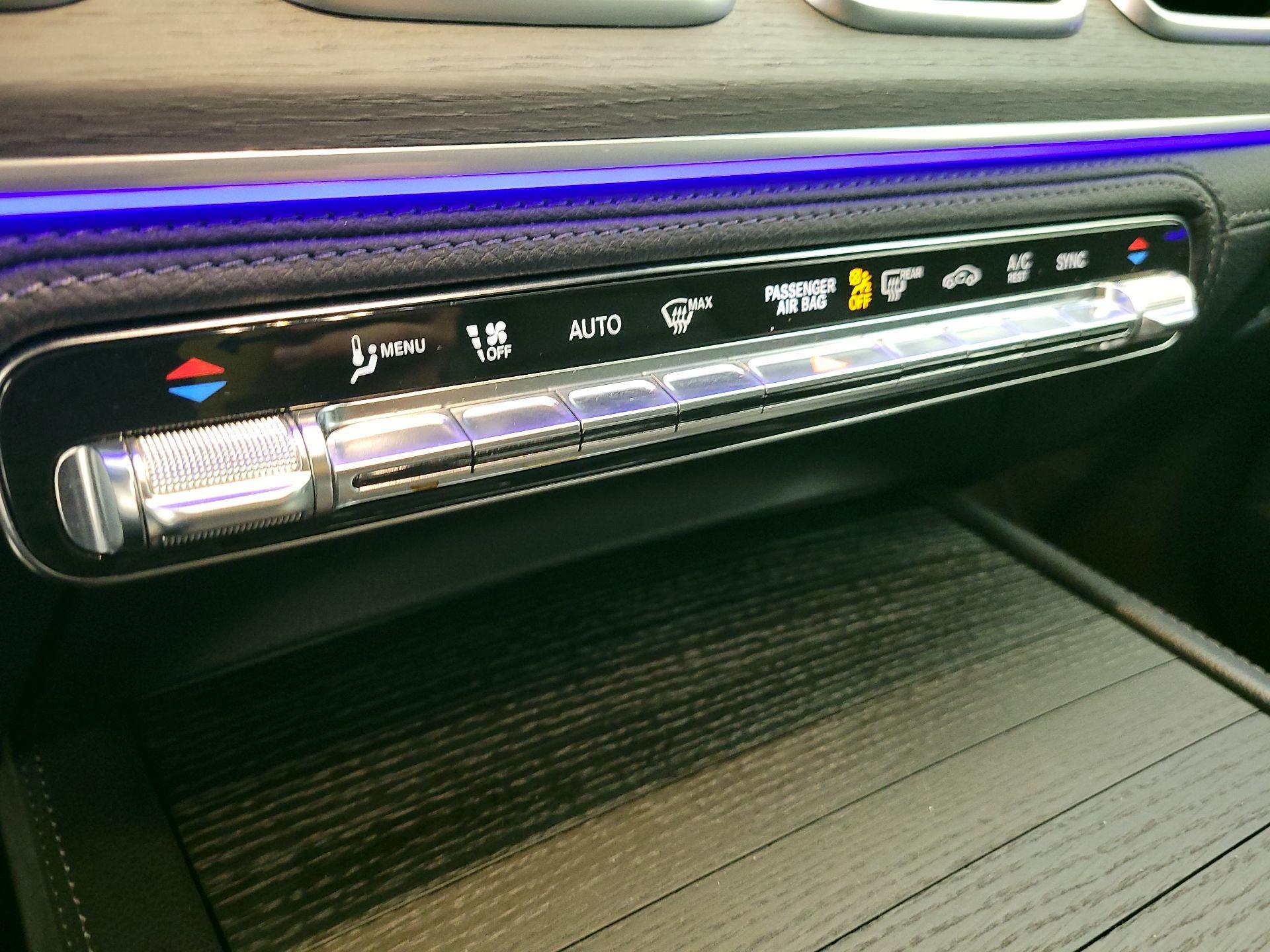 Thumbnail: 2020 Mercedes-Benz GLE - 16