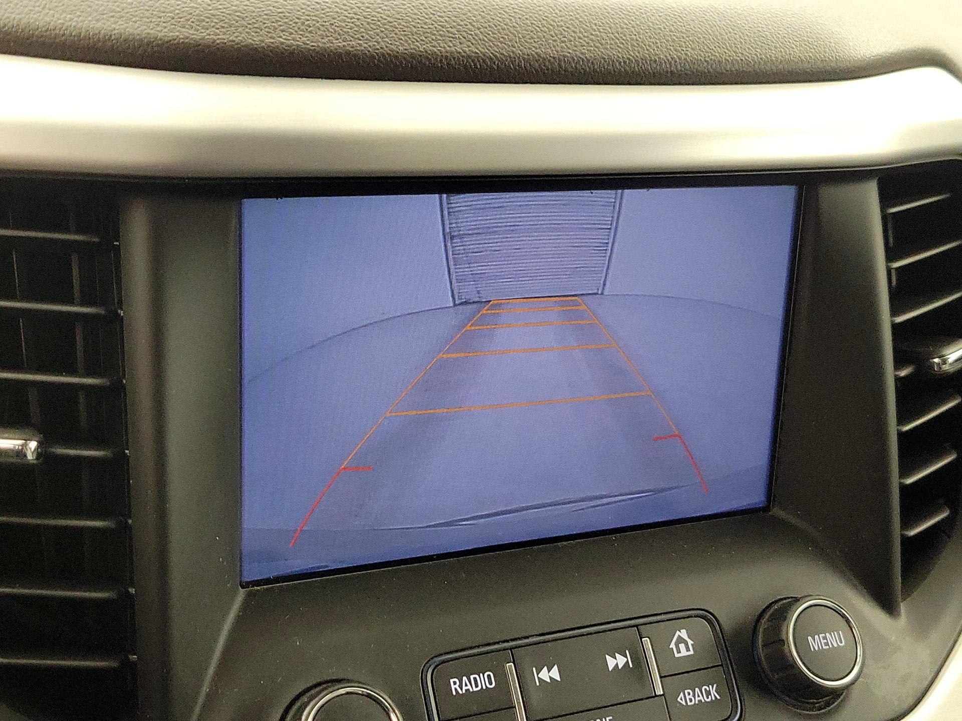 Thumbnail: 2017 GMC Acadia - 13