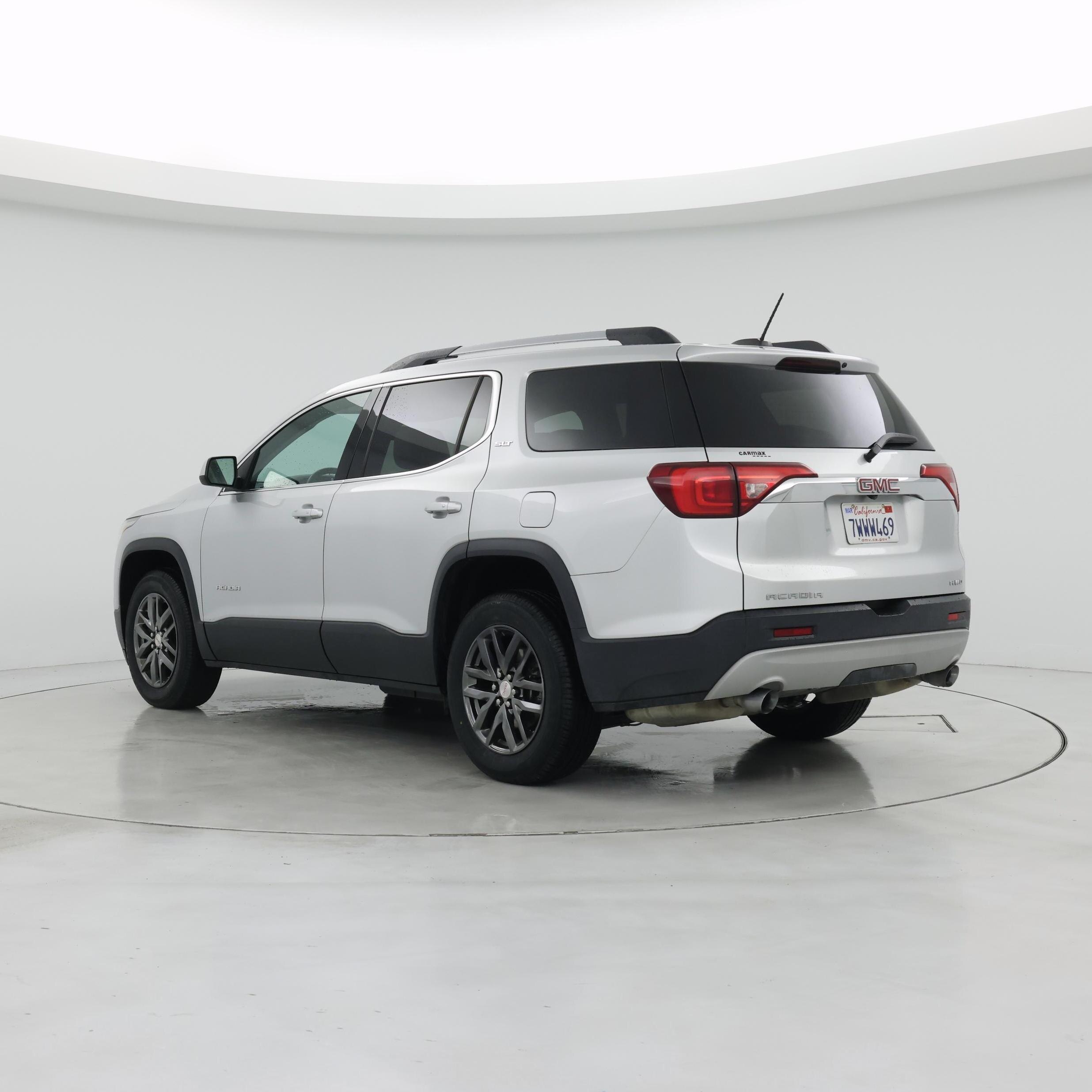 Thumbnail: 2017 GMC Acadia - 2