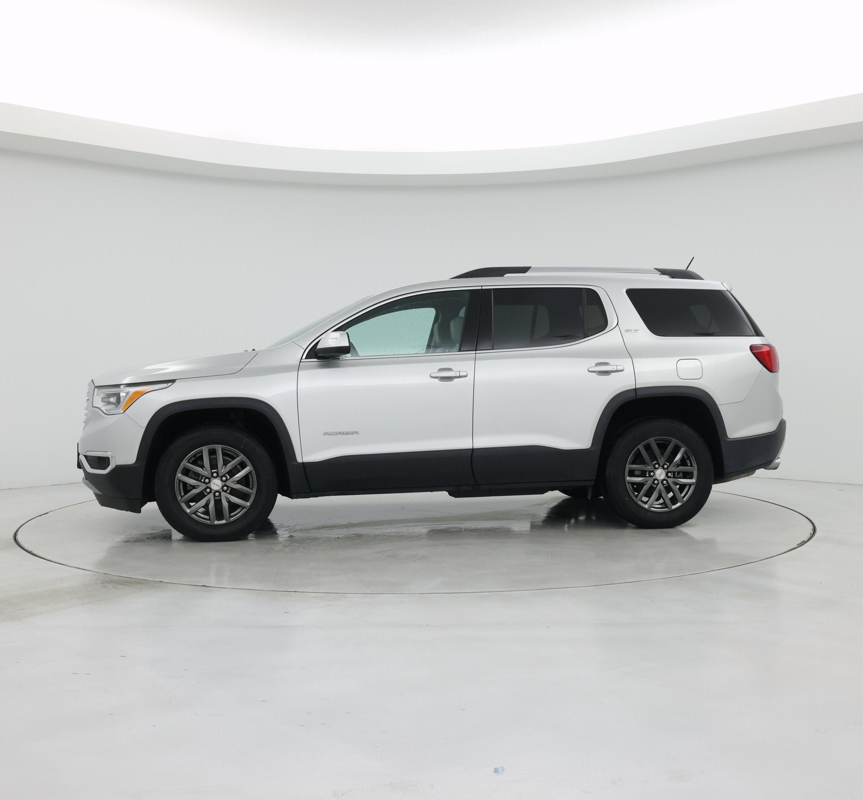 Thumbnail: 2017 GMC Acadia - 3