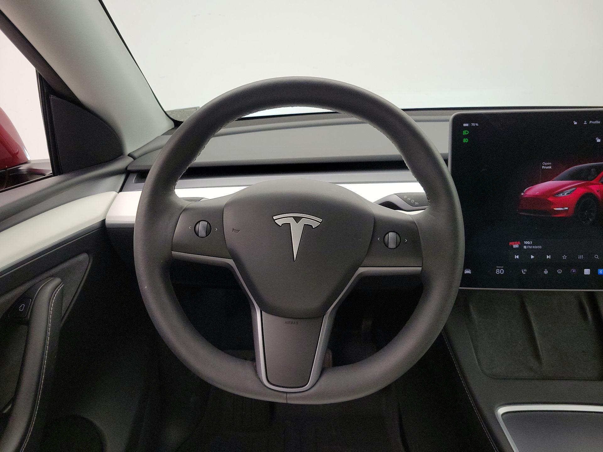 Thumbnail: 2024 Tesla Model Y - 10