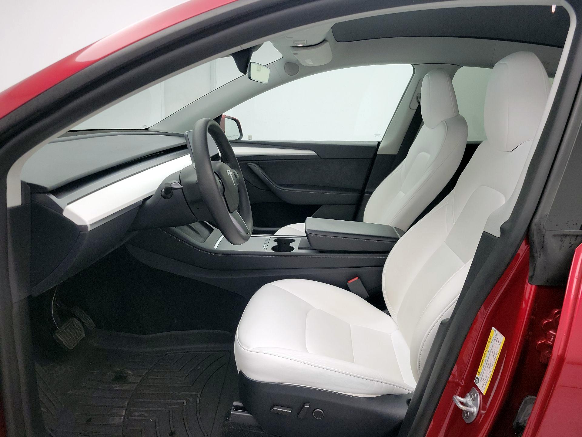 Thumbnail: 2024 Tesla Model Y - 11