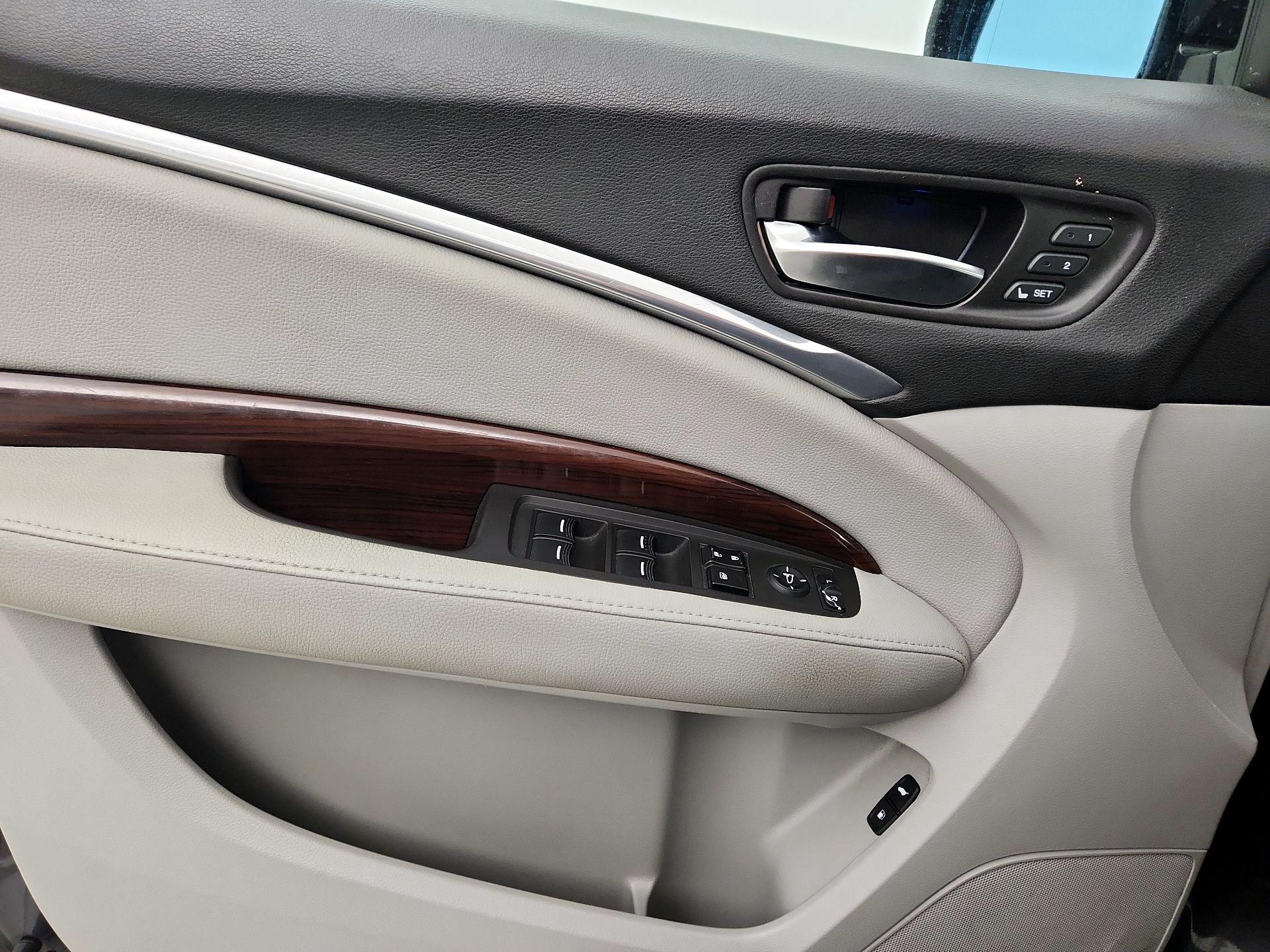 Thumbnail: 2015 Acura MDX - 12