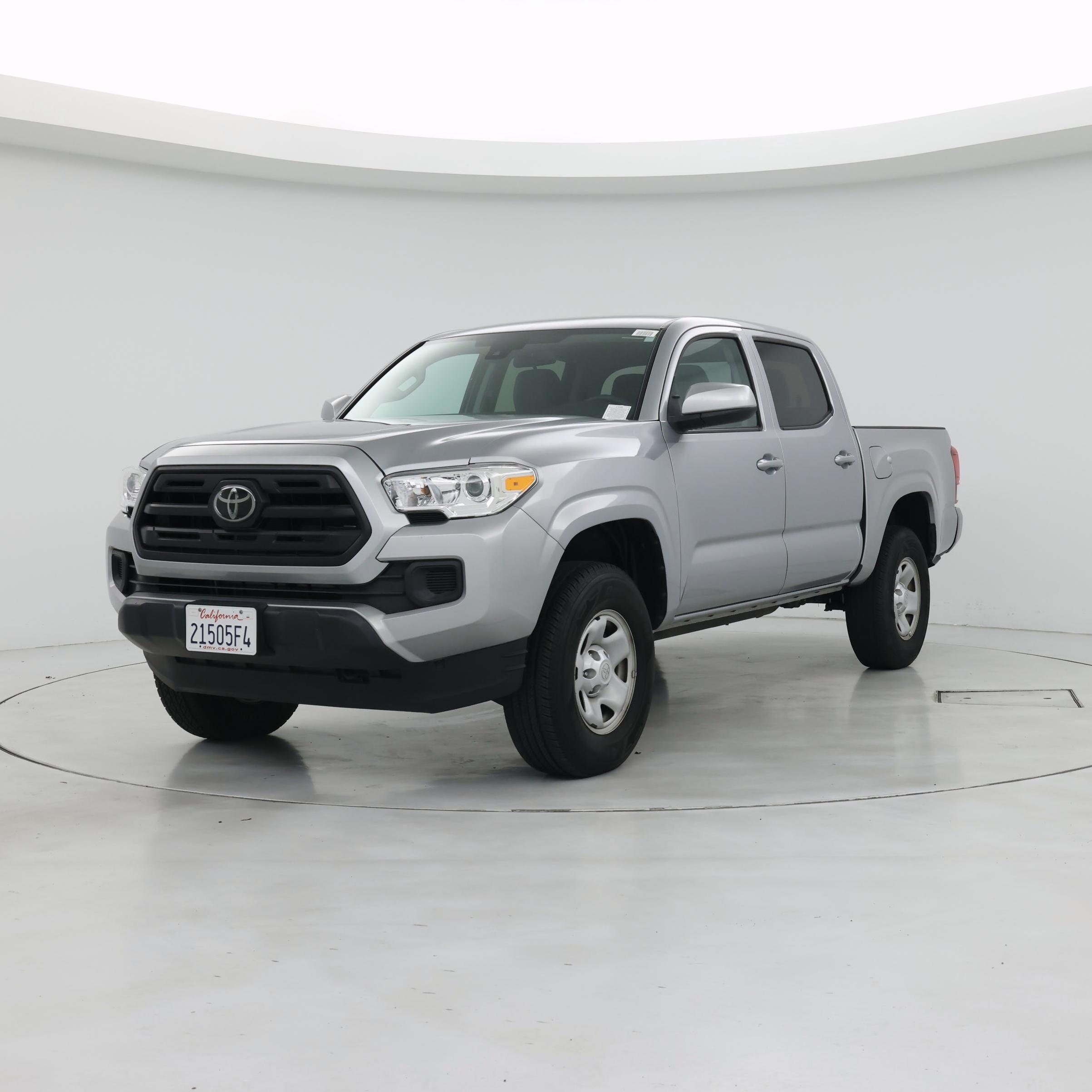 Thumbnail: 2019 Toyota Tacoma - 4