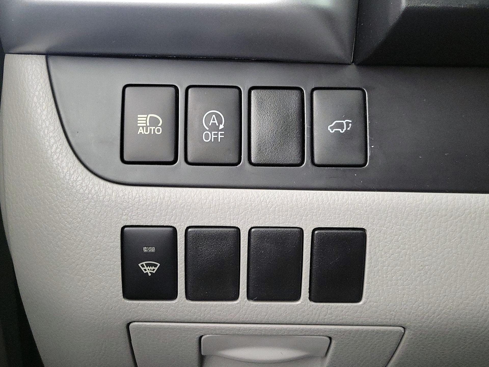 Thumbnail: 2018 Toyota Highlander - 13