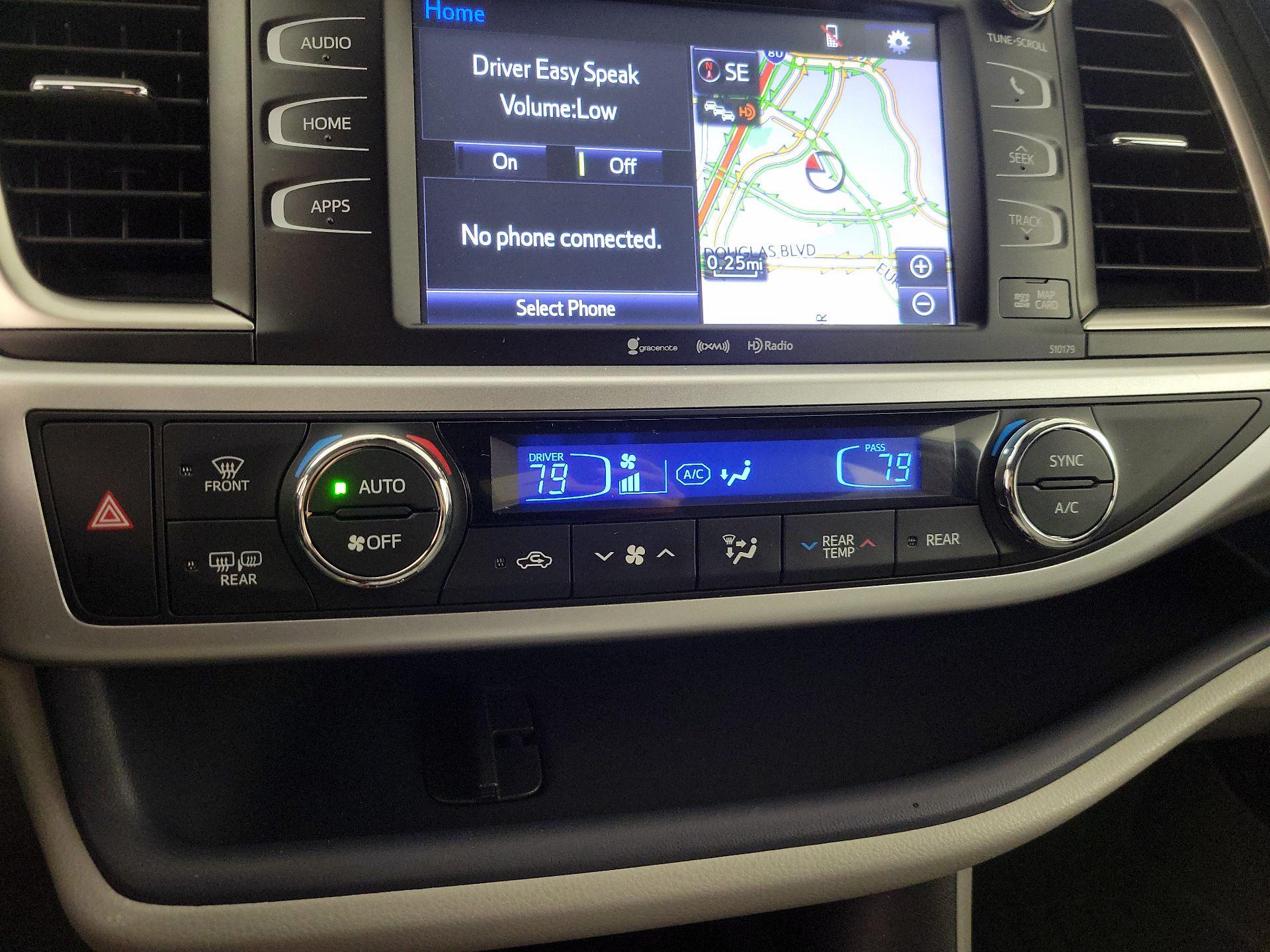 Thumbnail: 2018 Toyota Highlander - 16