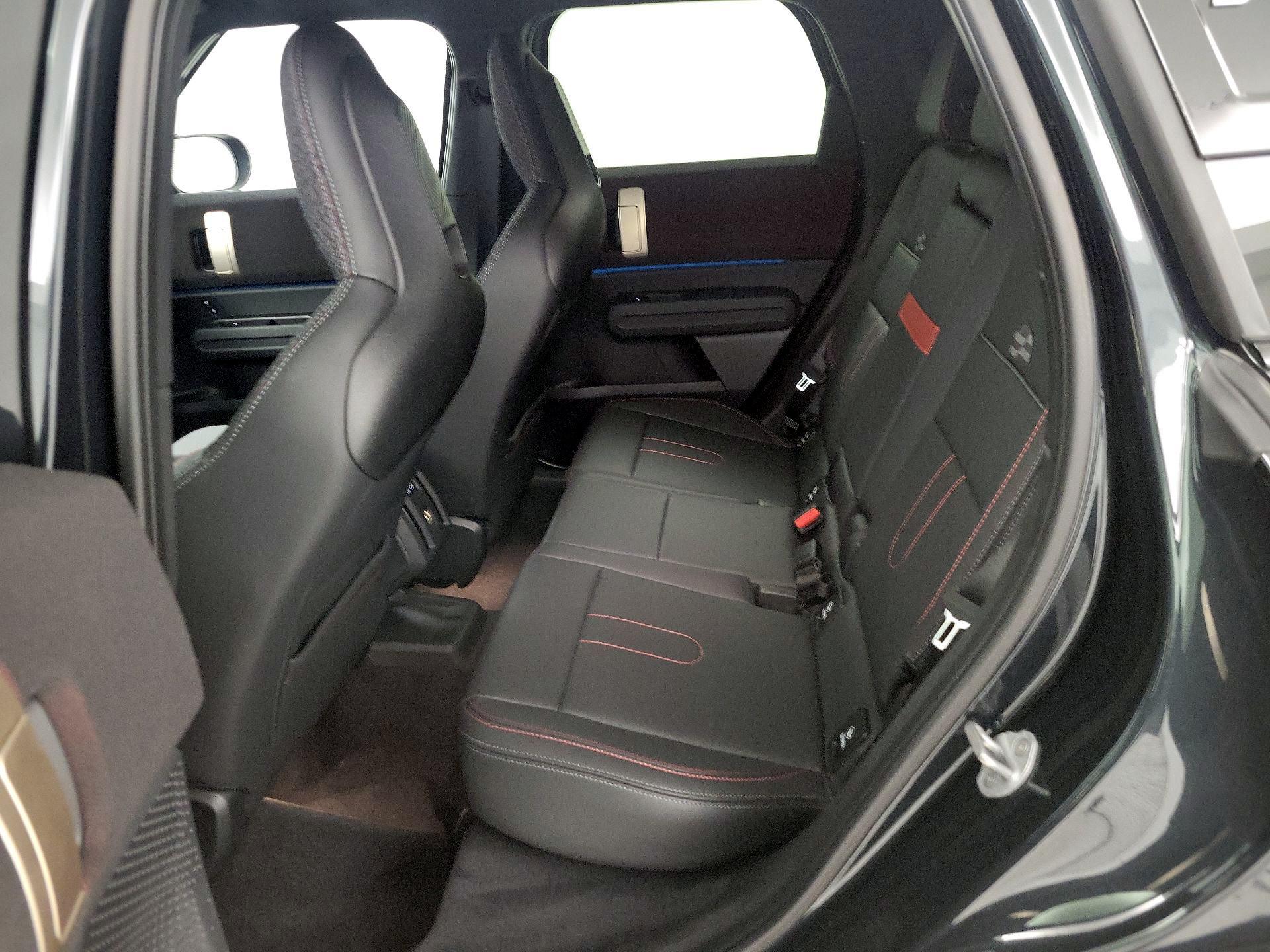 Thumbnail: 2025 MINI Cooper Countryman - 18