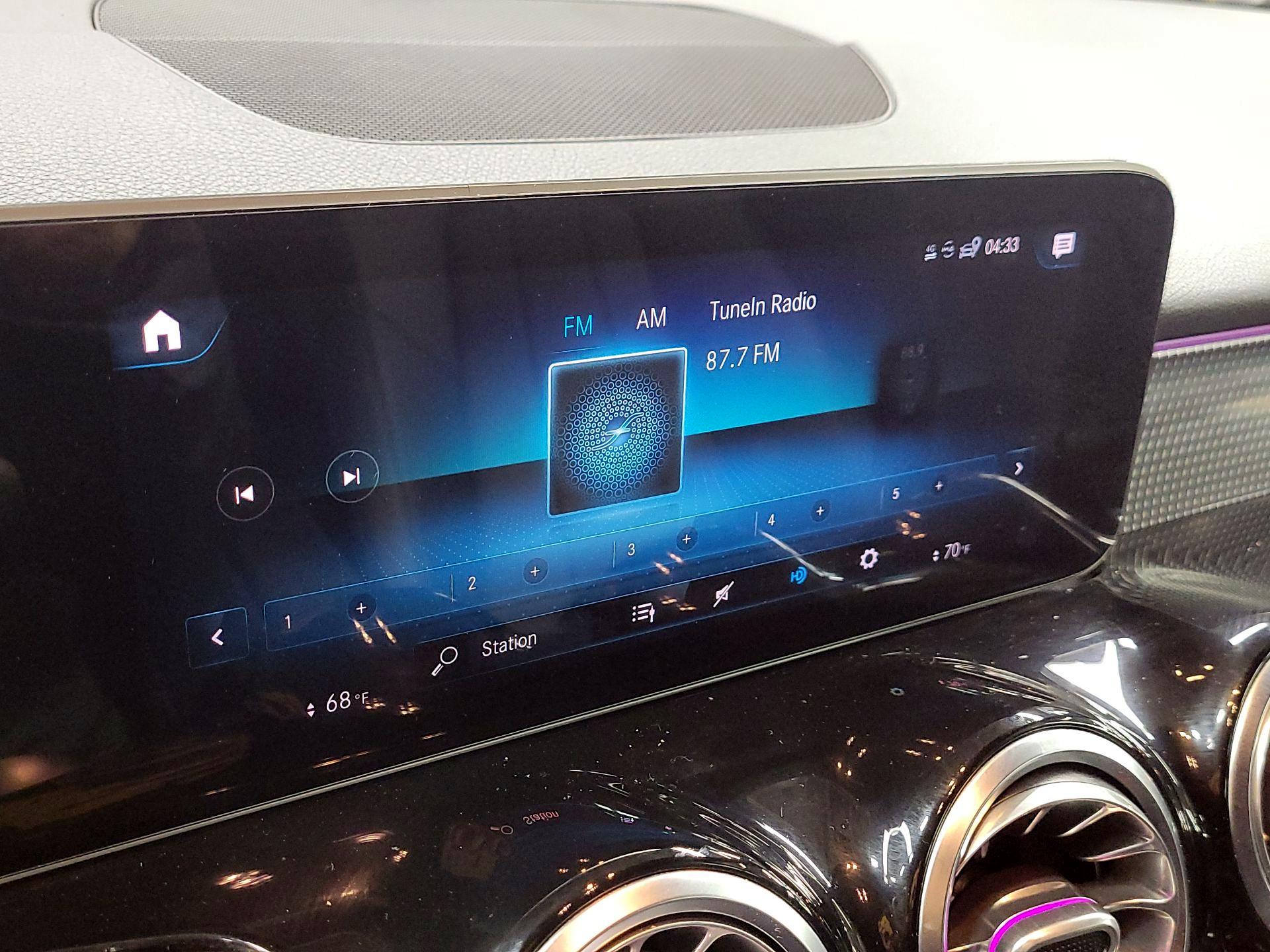 Thumbnail: 2020 Mercedes-Benz GLB - 15