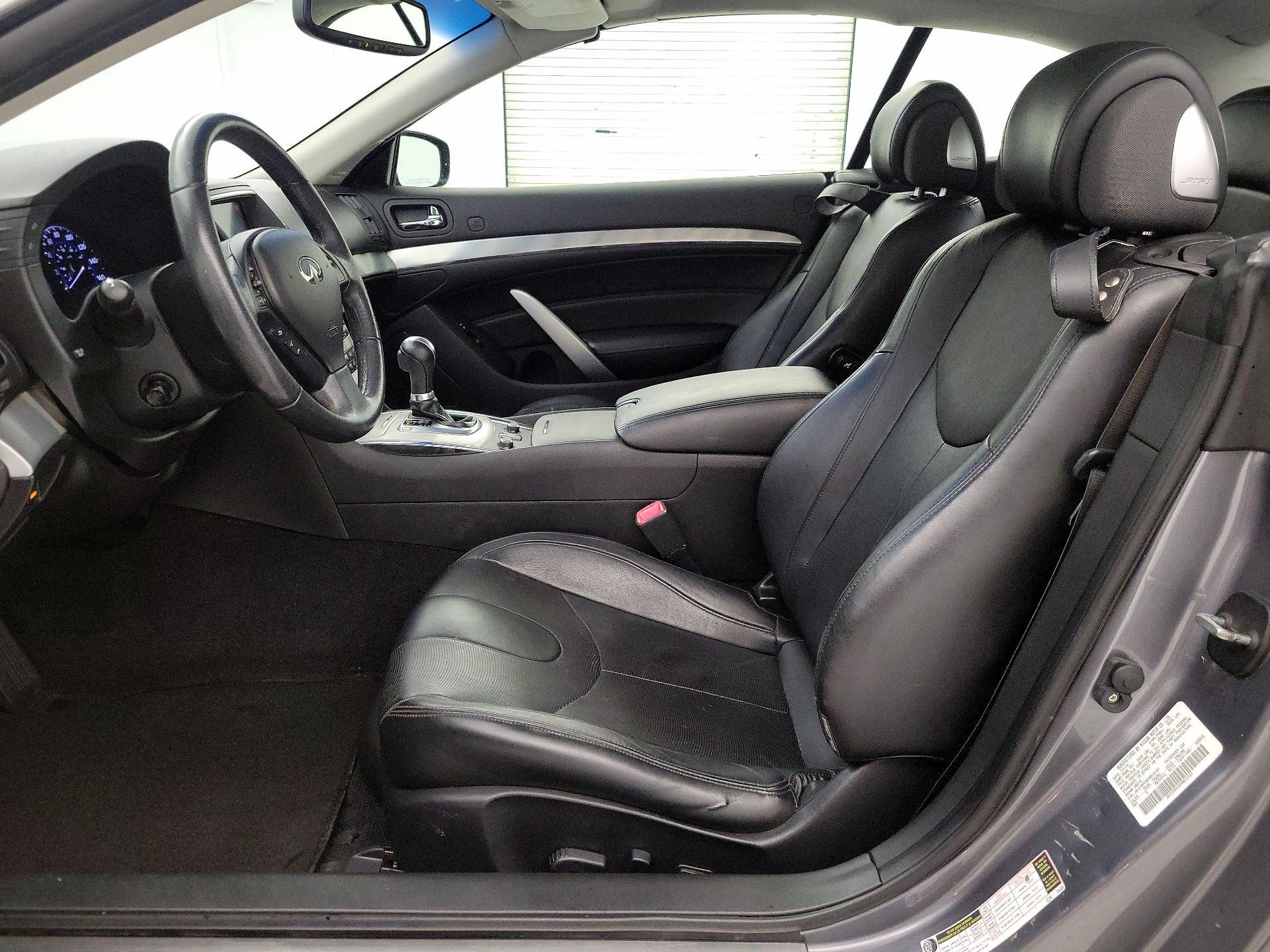 Thumbnail: 2015 INFINITI Q60 - 11