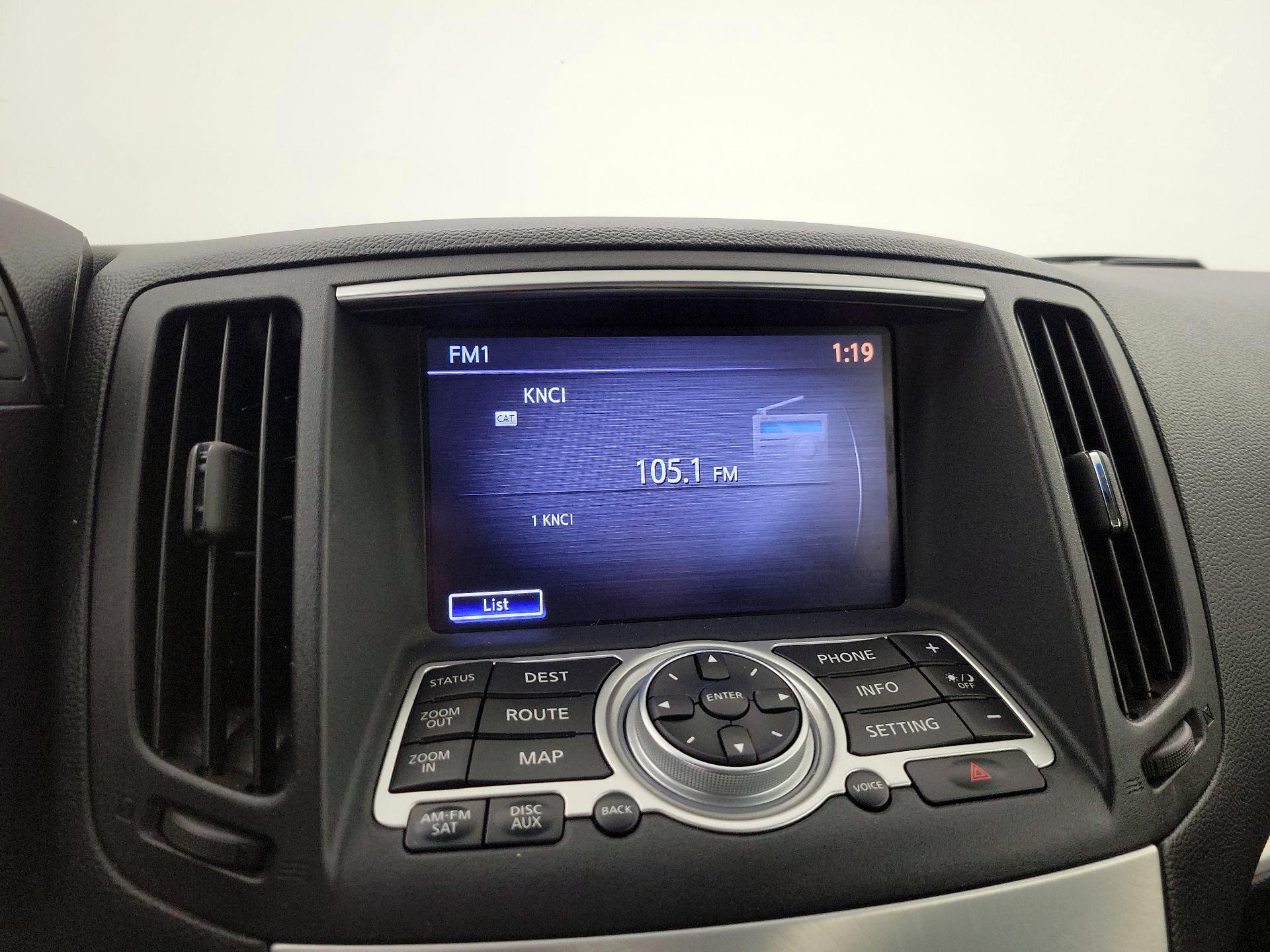 Thumbnail: 2015 INFINITI Q60 - 16