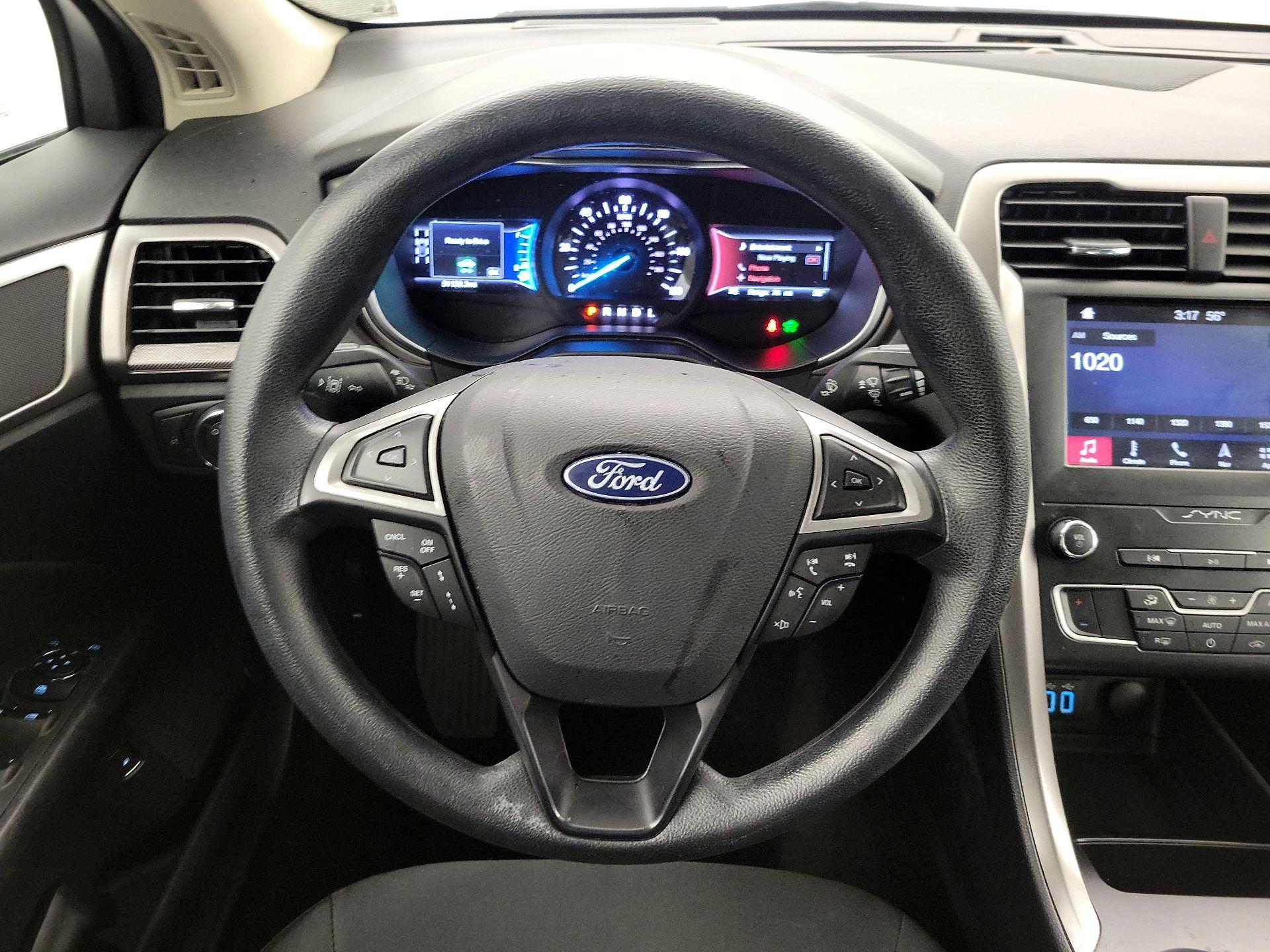 Thumbnail: 2019 Ford Fusion - 10