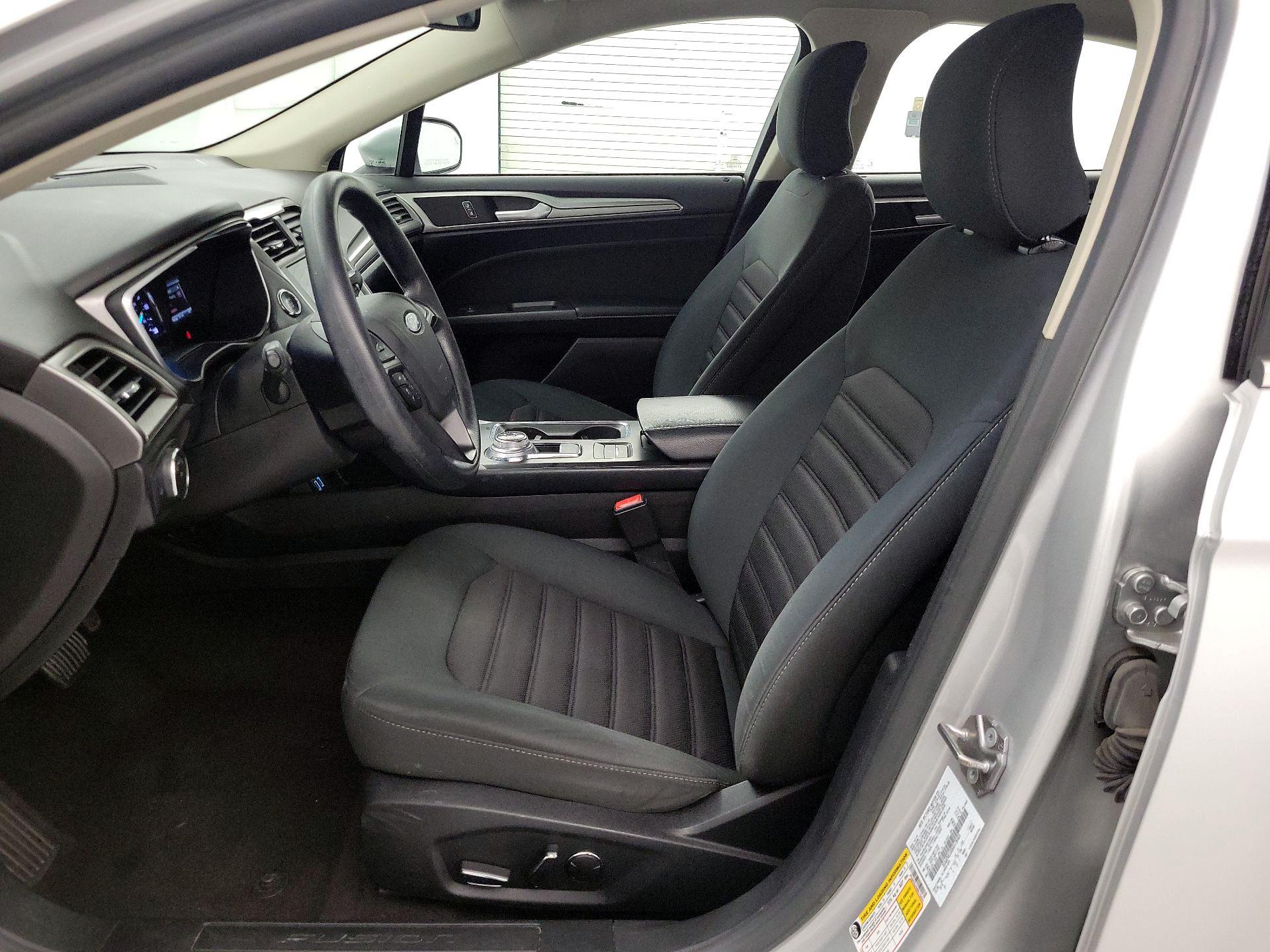 Thumbnail: 2019 Ford Fusion - 11