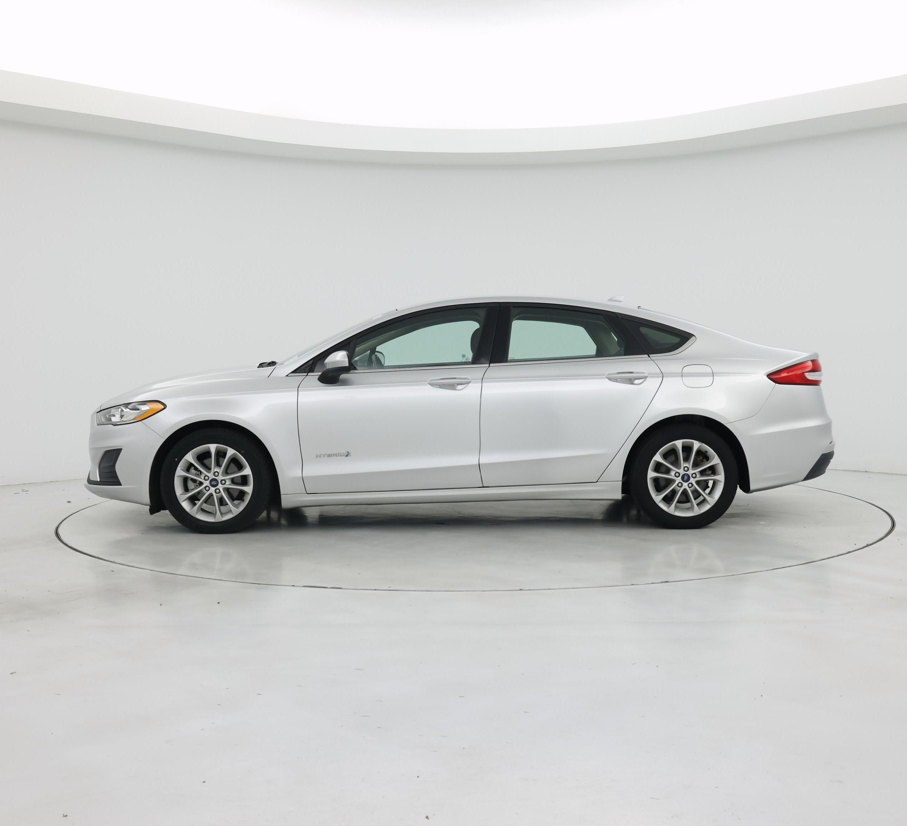 Thumbnail: 2019 Ford Fusion - 3