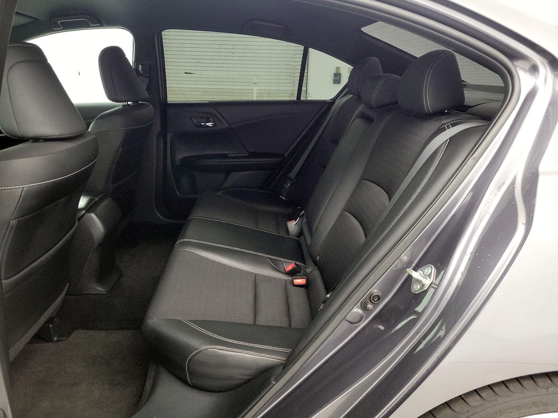 Thumbnail: 2017 Honda Accord - 19