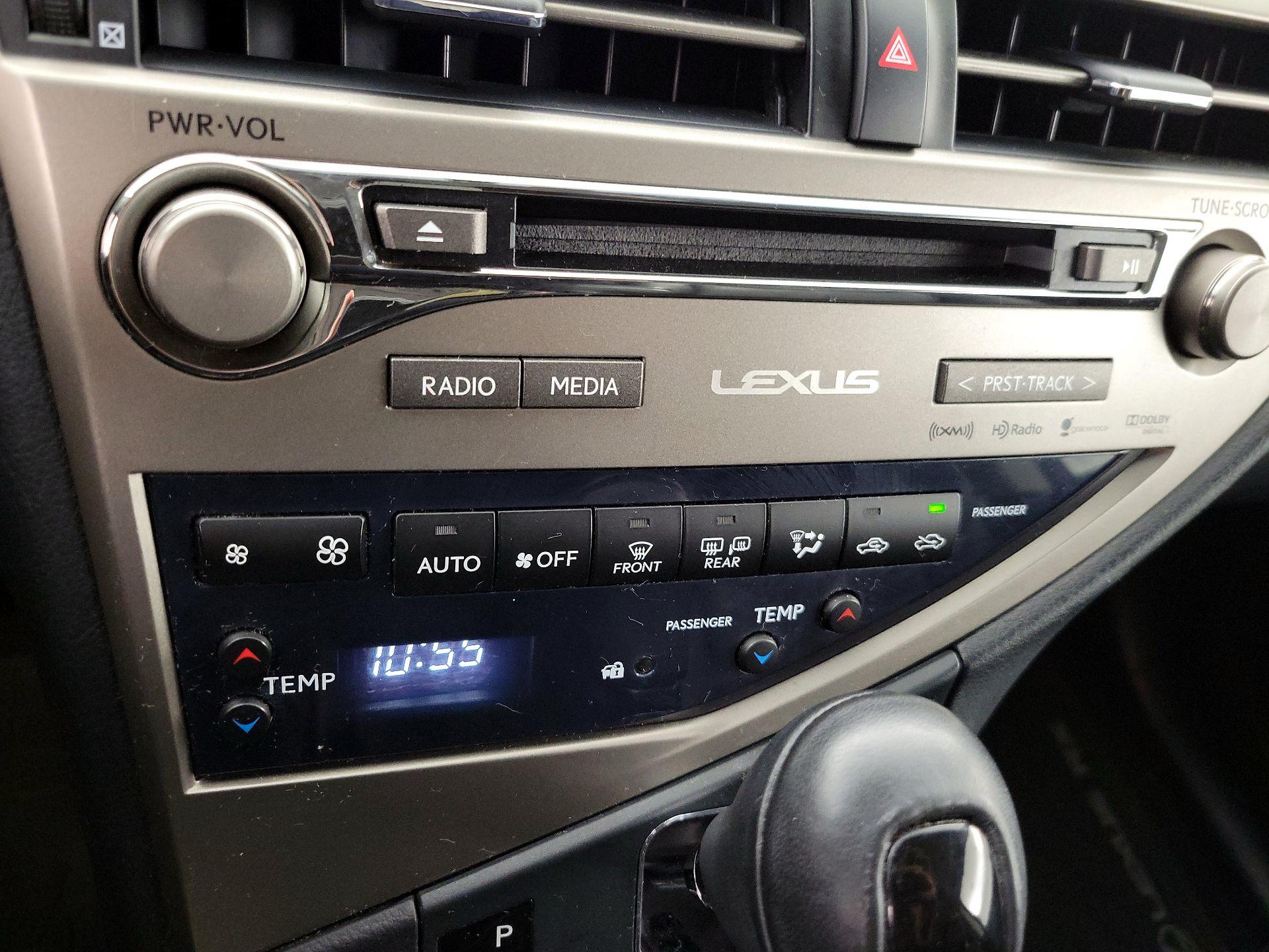 Thumbnail: 2015 Lexus RX - 17