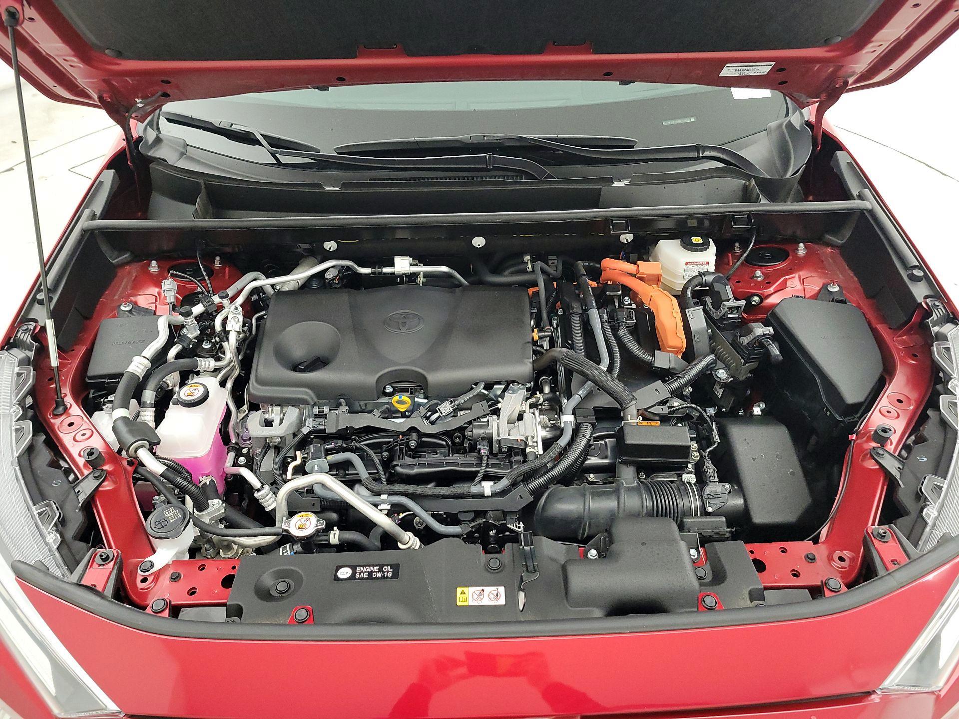 Thumbnail: 2021 Toyota RAV4 - 20