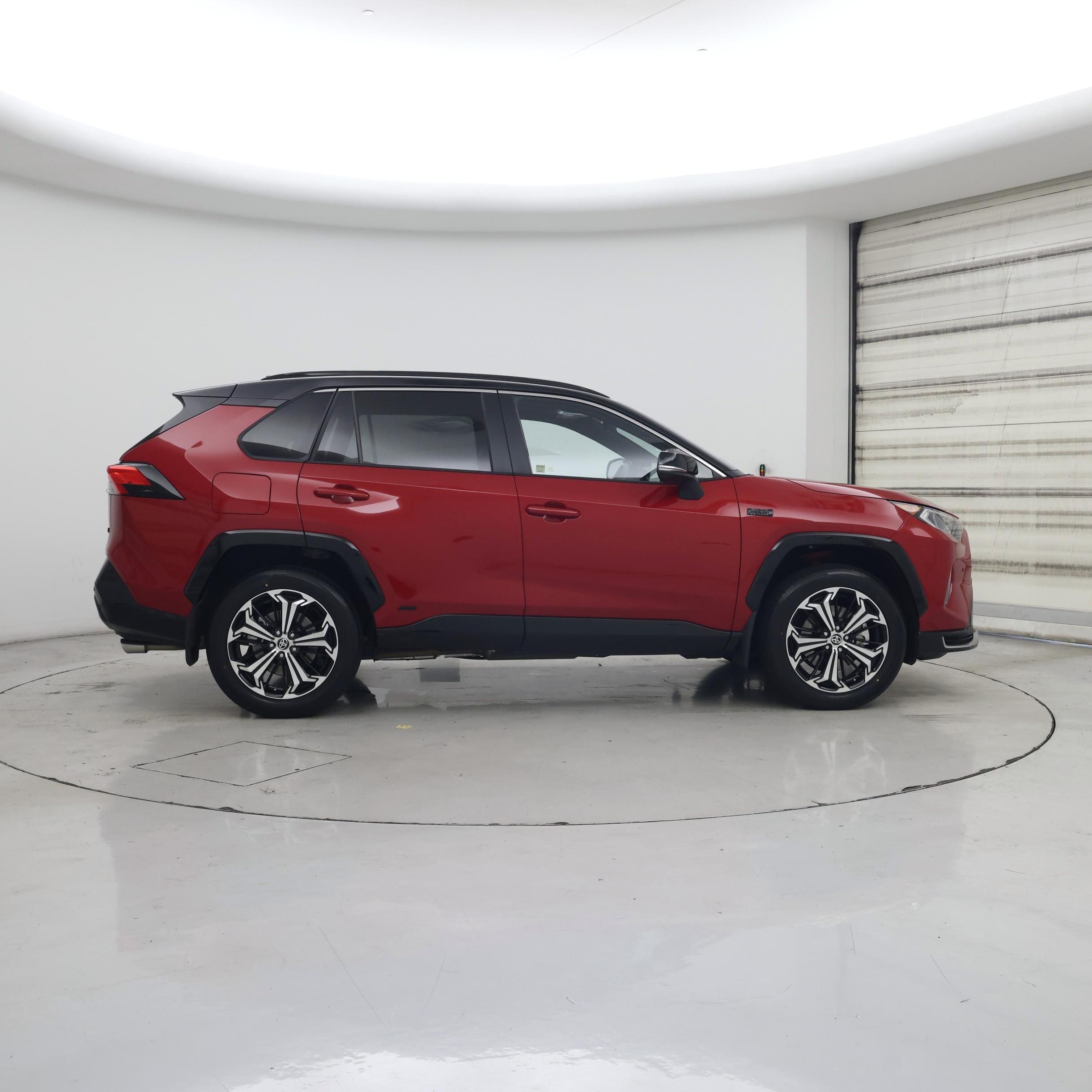 Thumbnail: 2021 Toyota RAV4 - 7