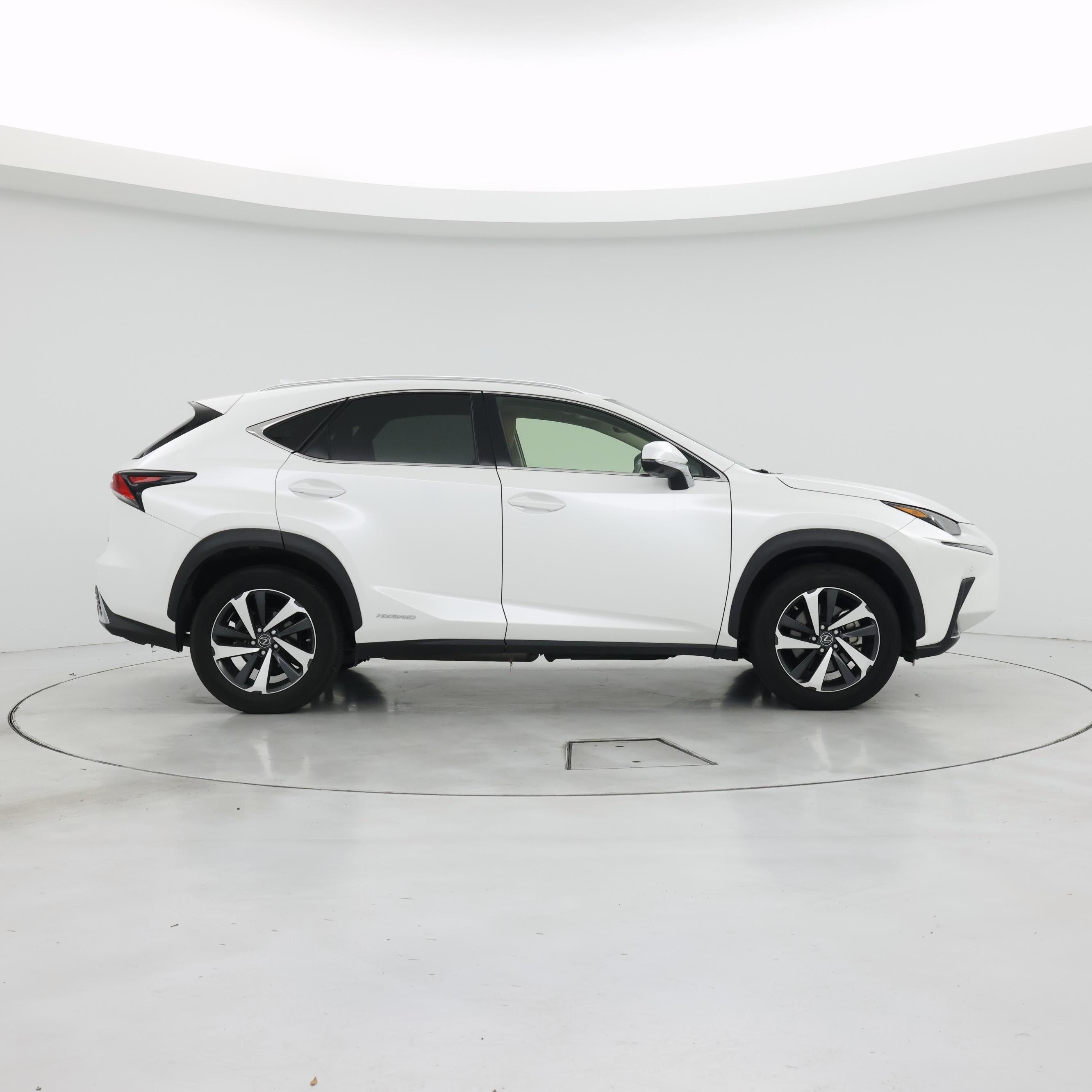 Thumbnail: 2021 Lexus NX - 7