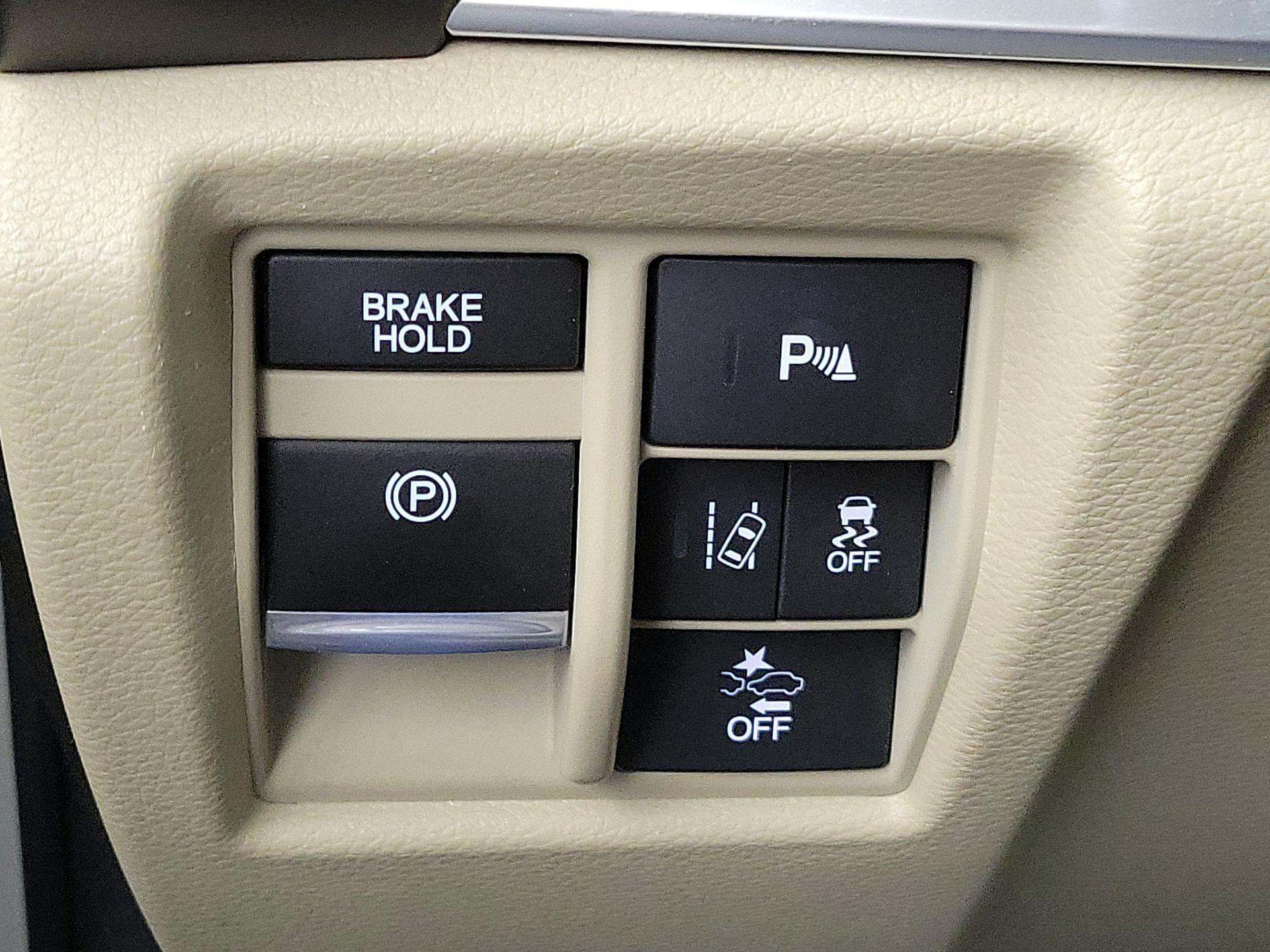 Thumbnail: 2019 Acura MDX - 13