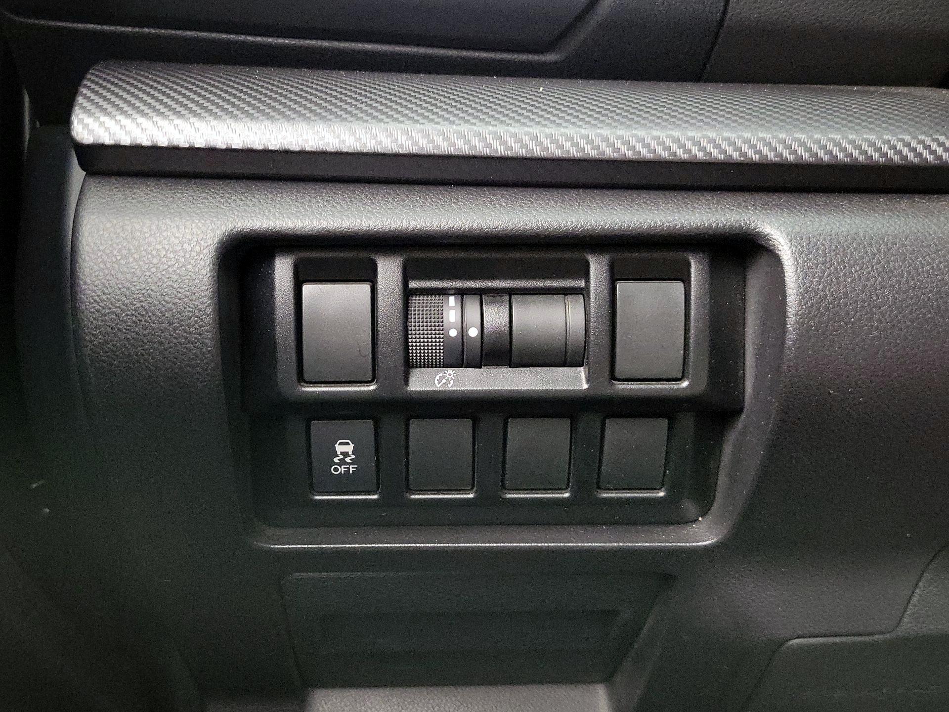 Thumbnail: 2017 Subaru Impreza - 13