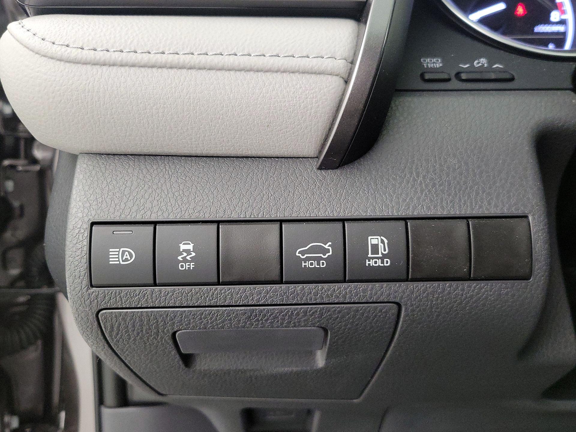 Thumbnail: 2024 Toyota Camry - 13