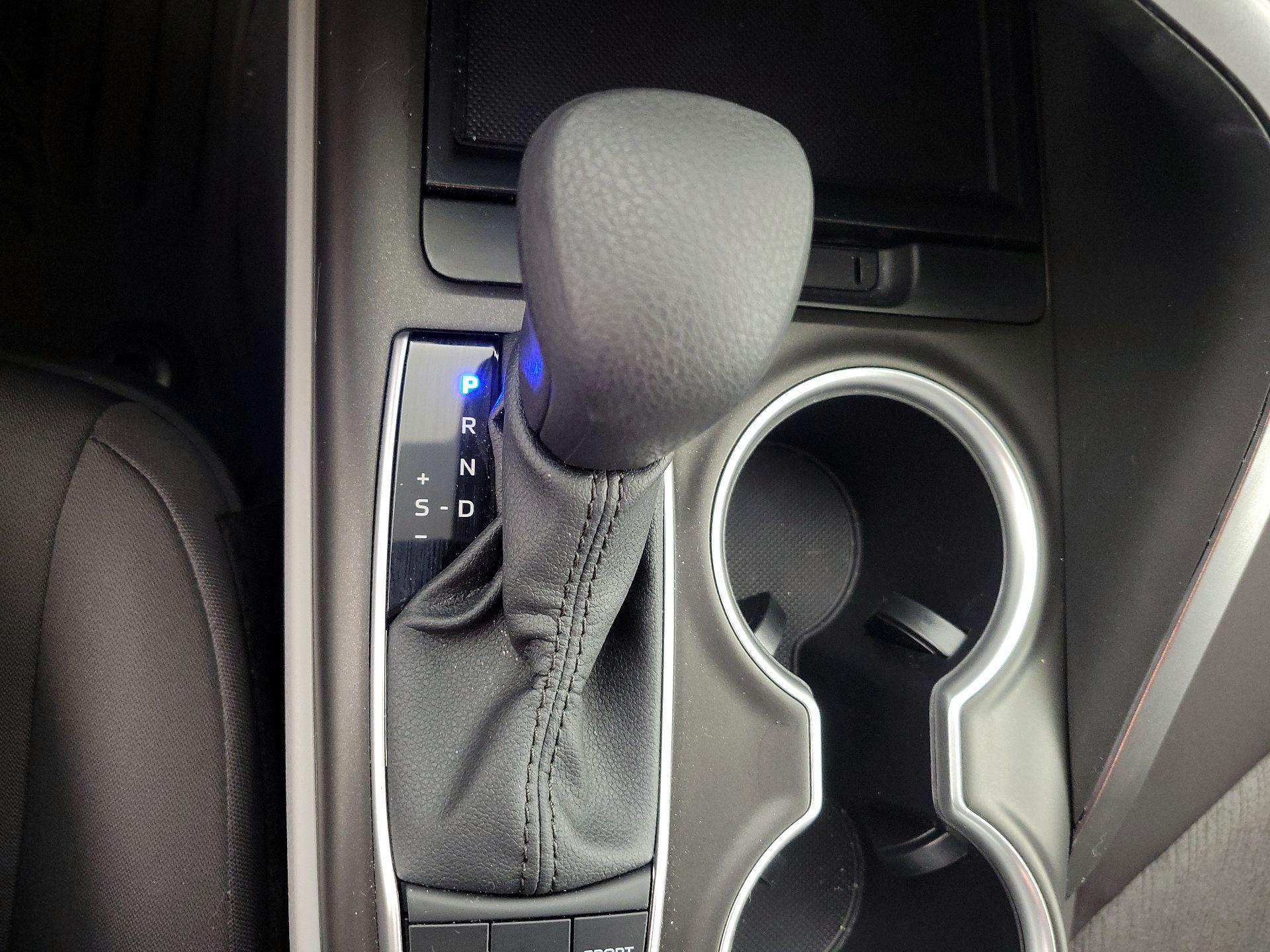 Thumbnail: 2024 Toyota Camry - 17