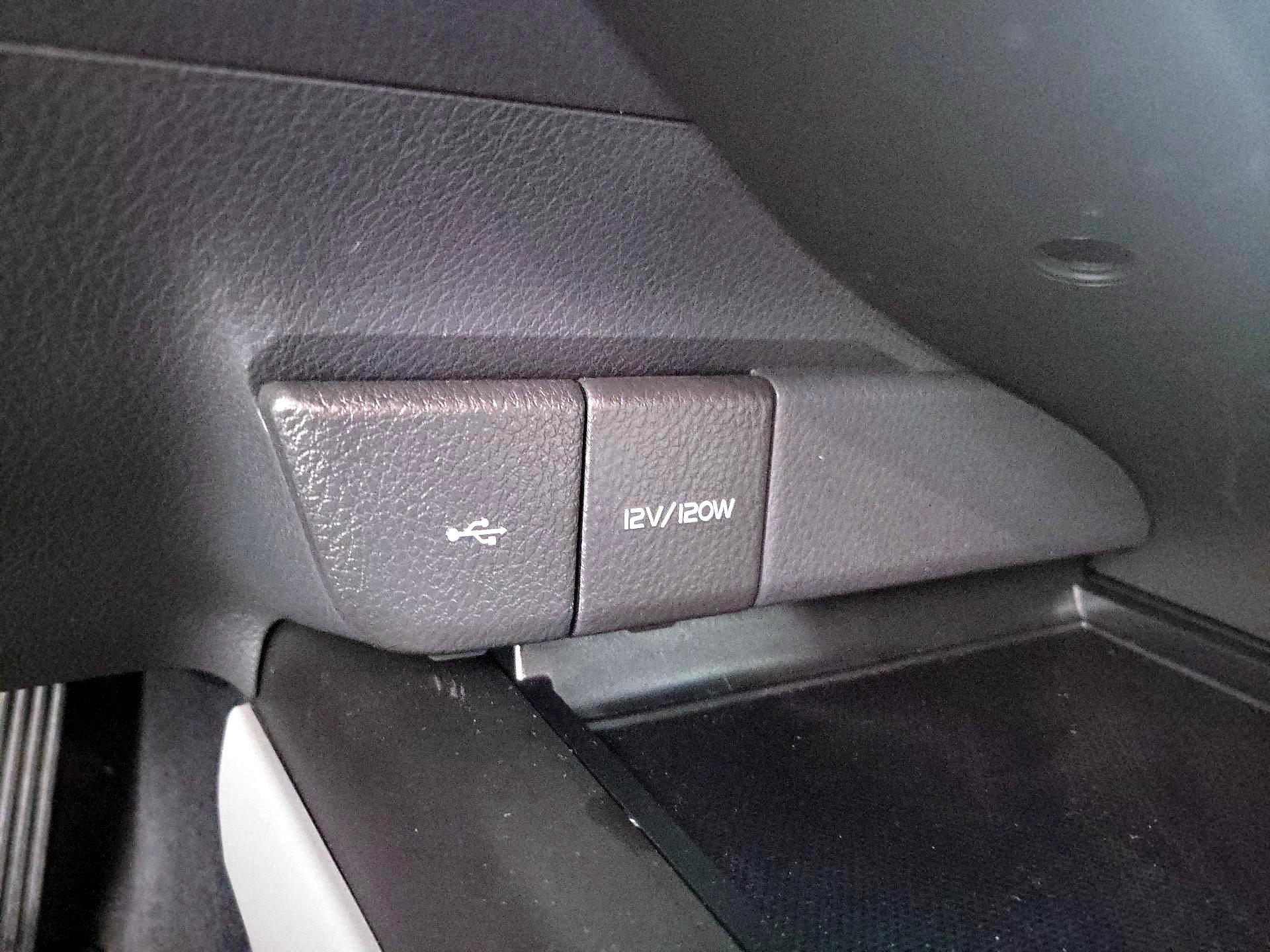 Thumbnail: 2024 Toyota Camry - 18