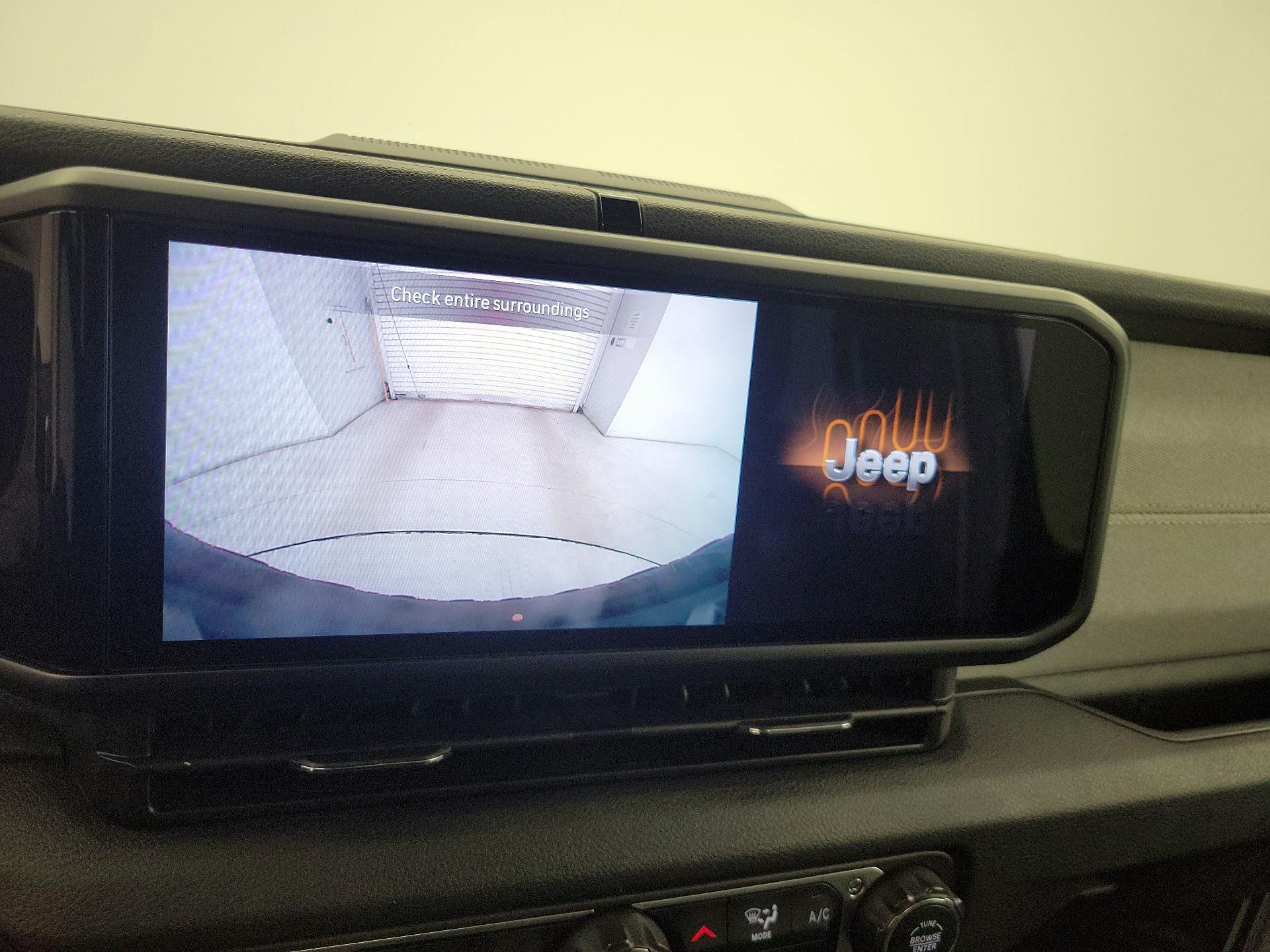 Thumbnail: 2024 Jeep Wrangler - 14