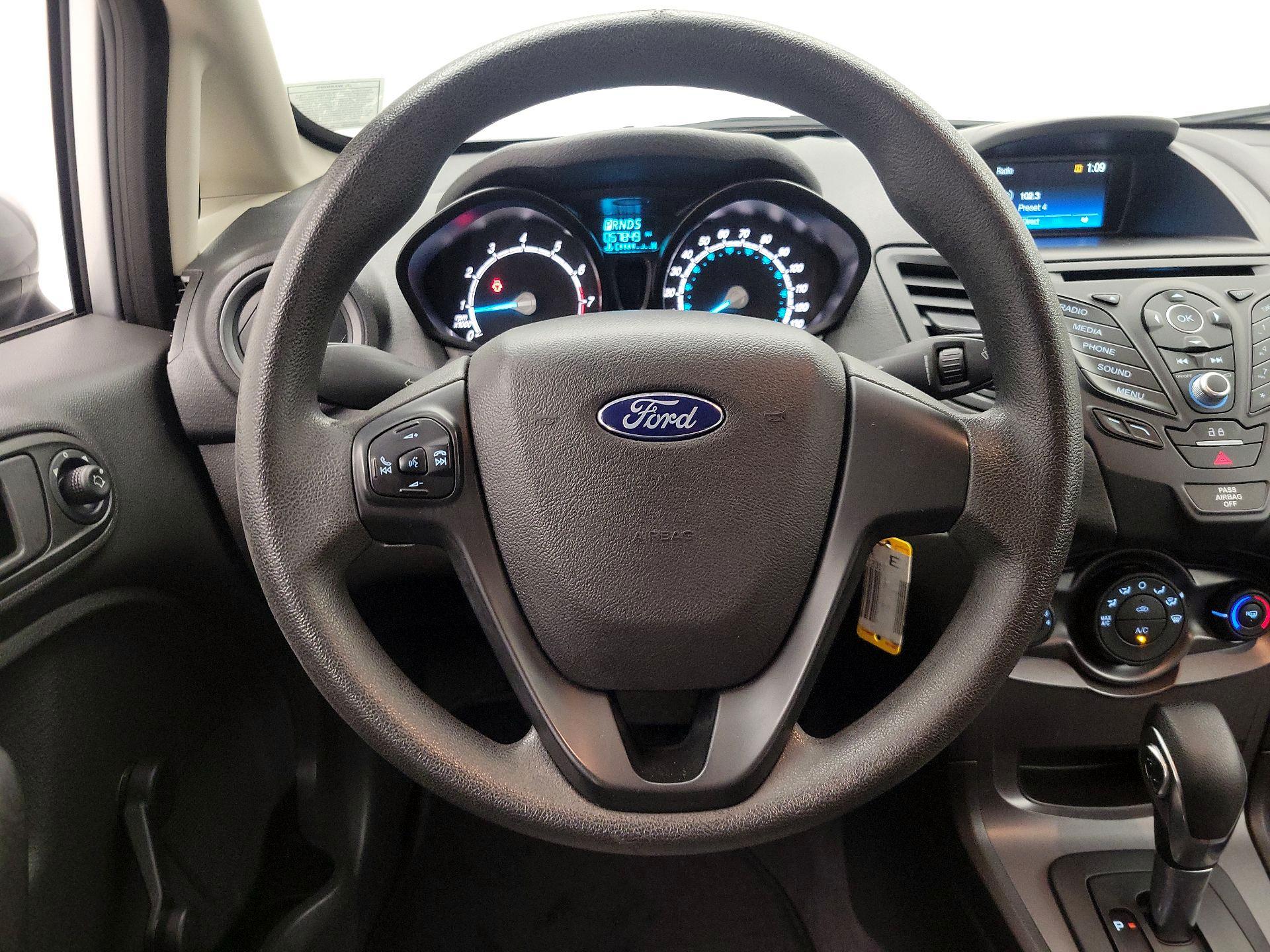 Thumbnail: 2018 Ford Fiesta - 10