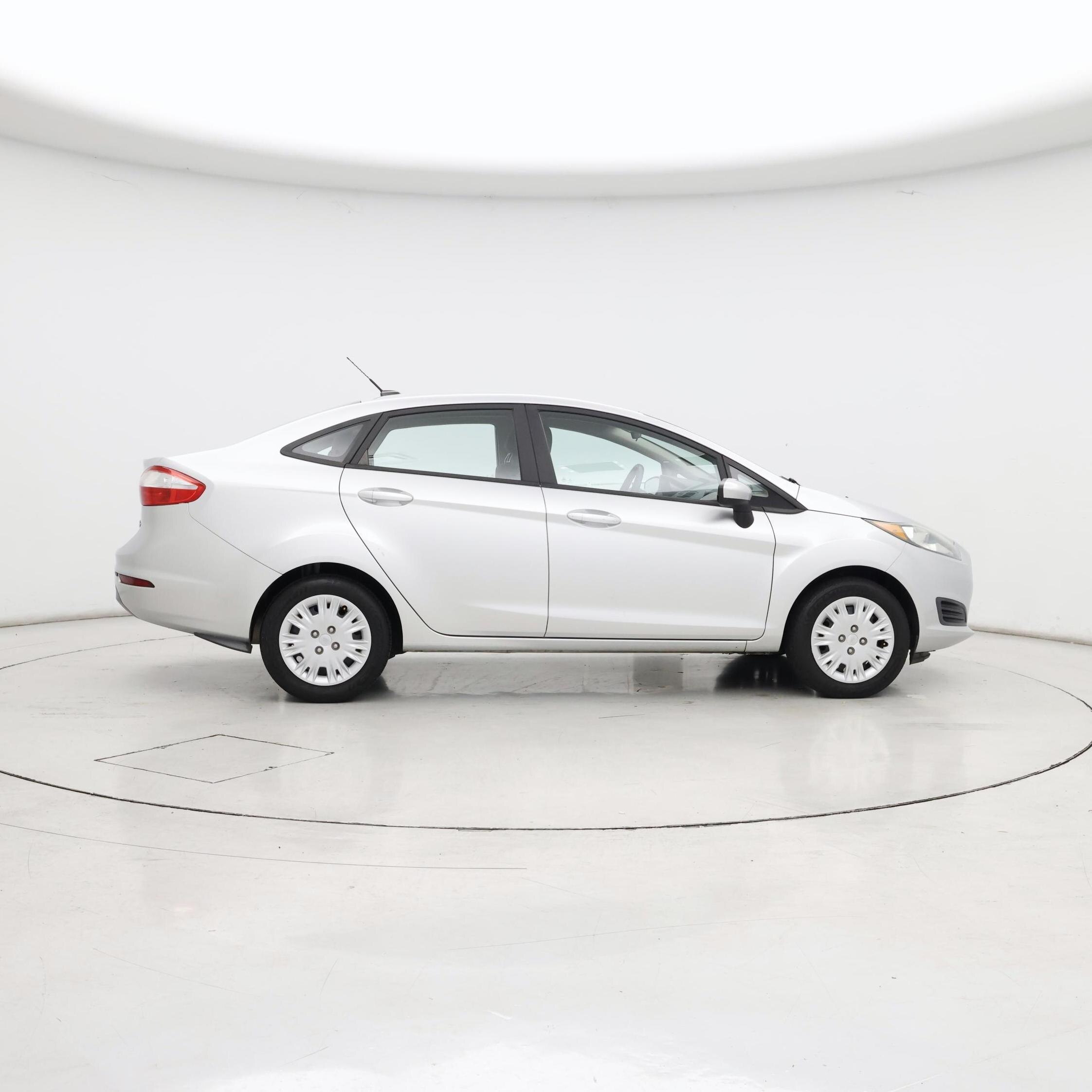 Thumbnail: 2018 Ford Fiesta - 7