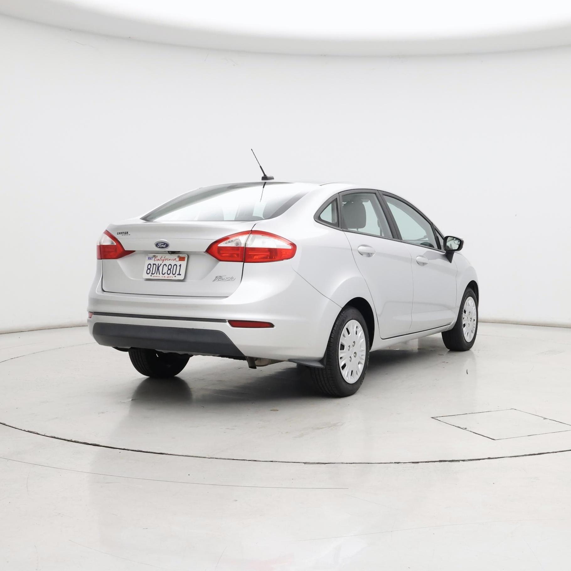 Thumbnail: 2018 Ford Fiesta - 8