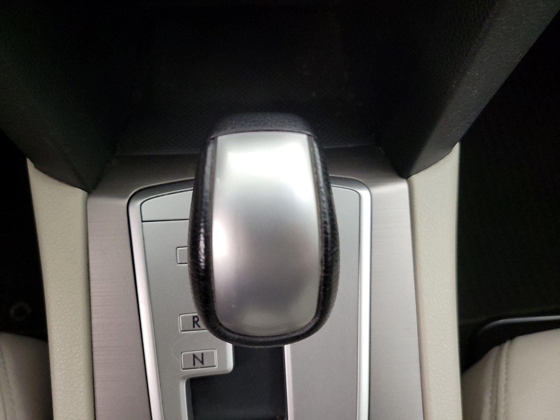 Thumbnail: 2014 Subaru Outback - 15