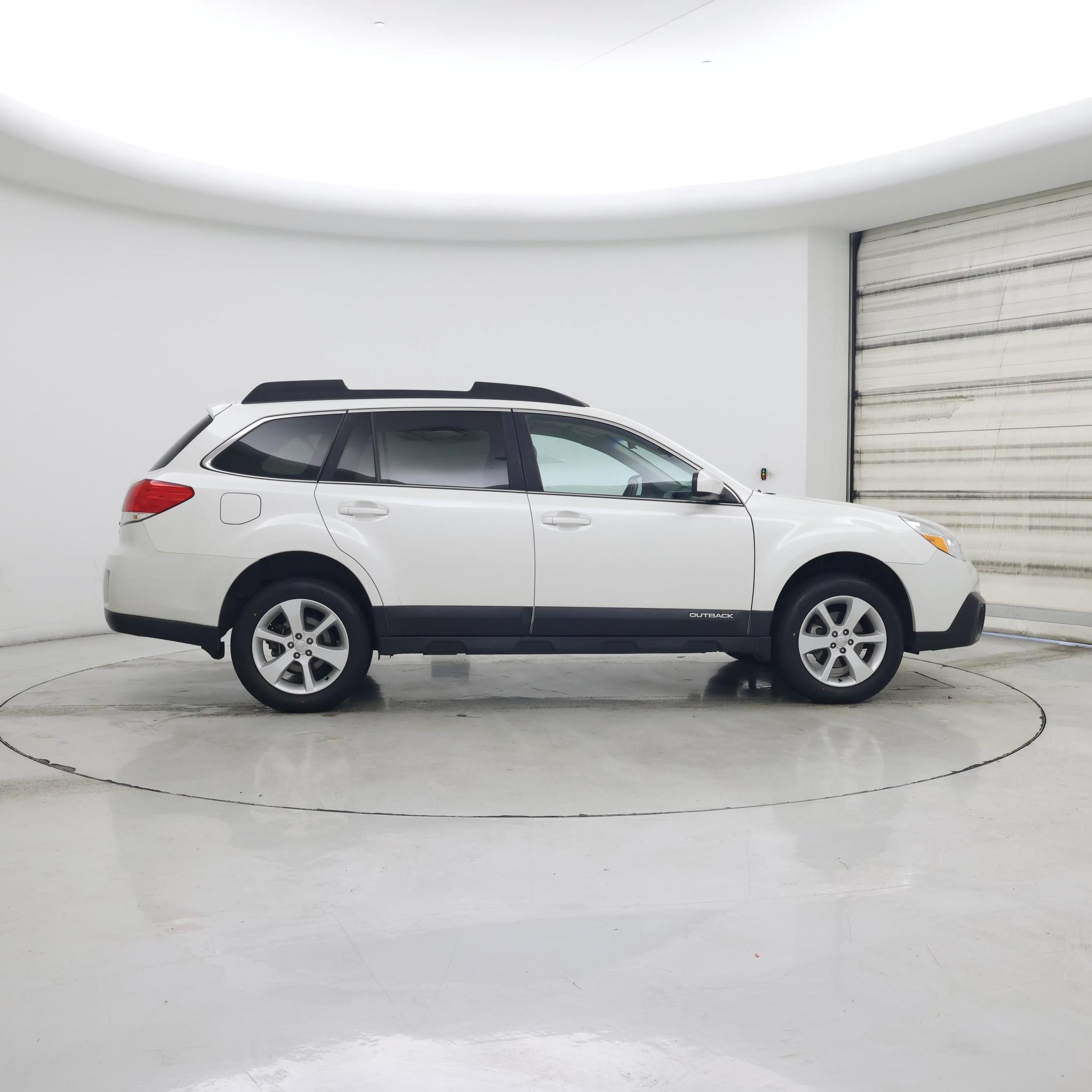 Thumbnail: 2014 Subaru Outback - 7