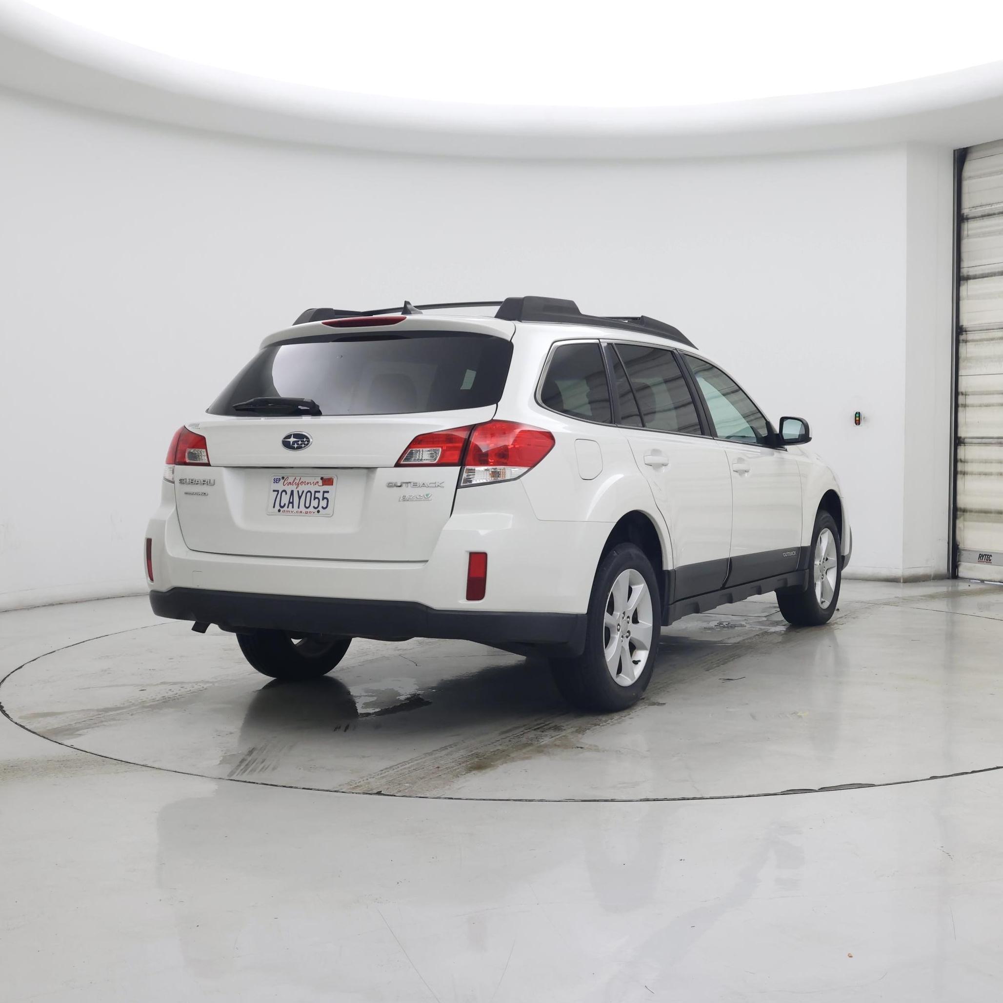 Thumbnail: 2014 Subaru Outback - 8