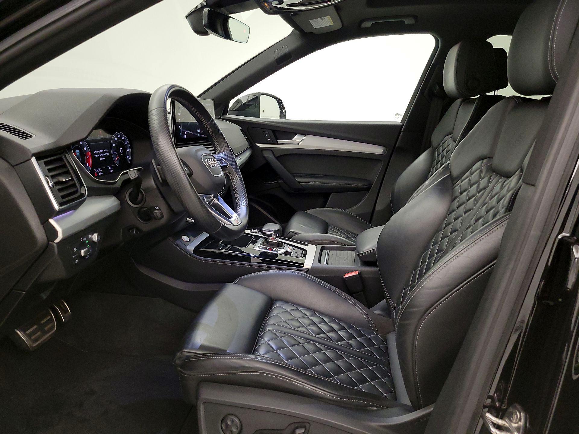 Thumbnail: 2021 Audi SQ5 - 11