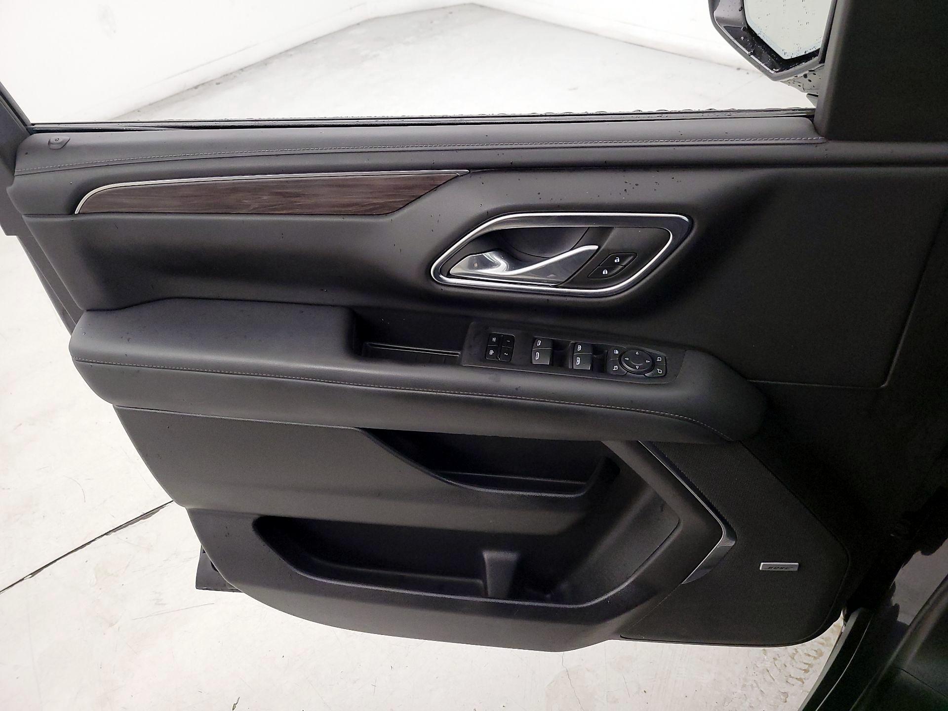 Thumbnail: 2024 Chevrolet Suburban - 12