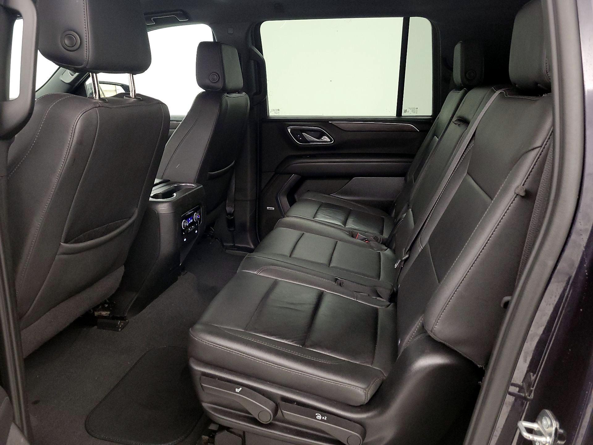 Thumbnail: 2024 Chevrolet Suburban - 19