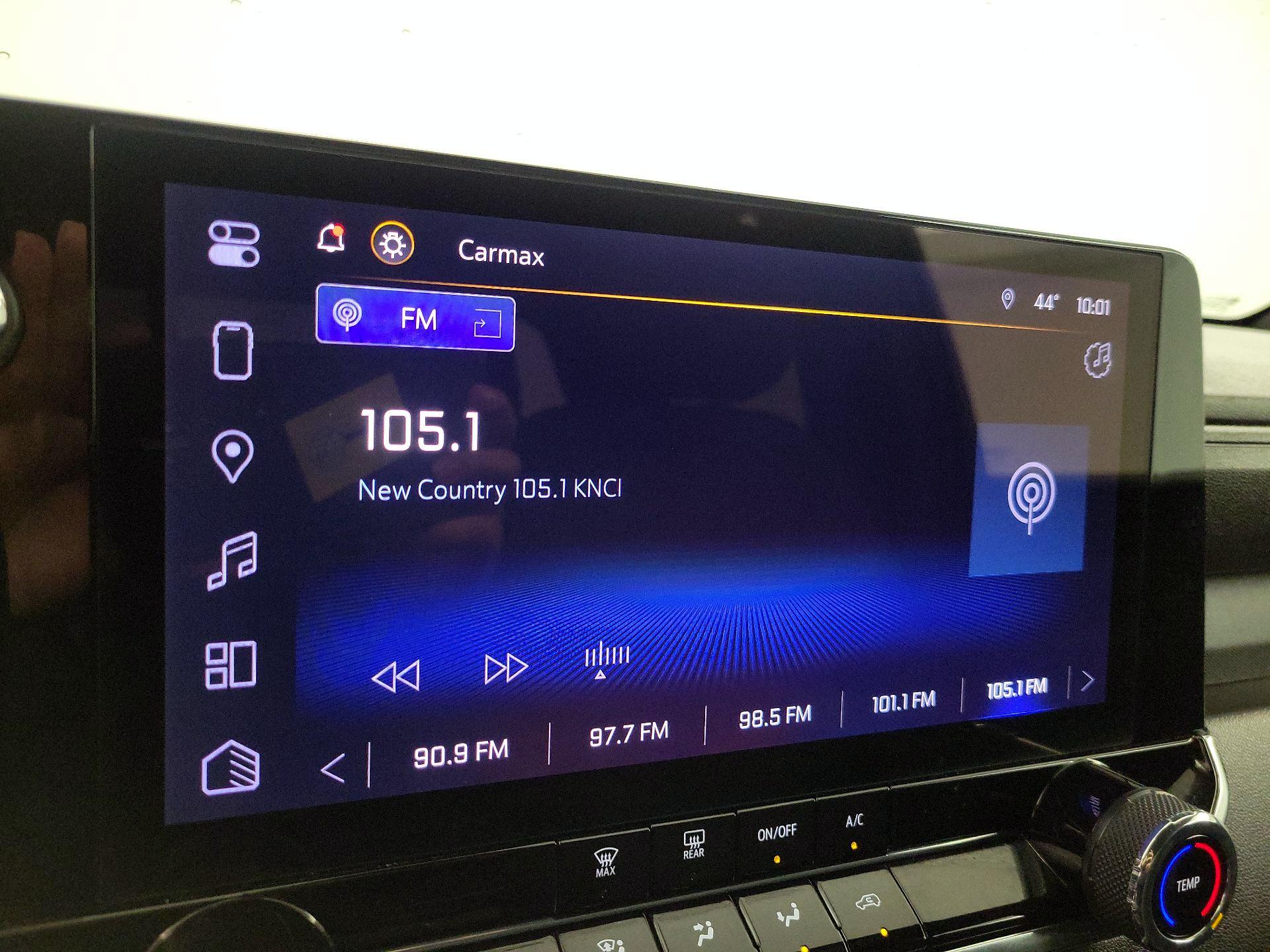 Thumbnail: 2023 Chevrolet Colorado - 15