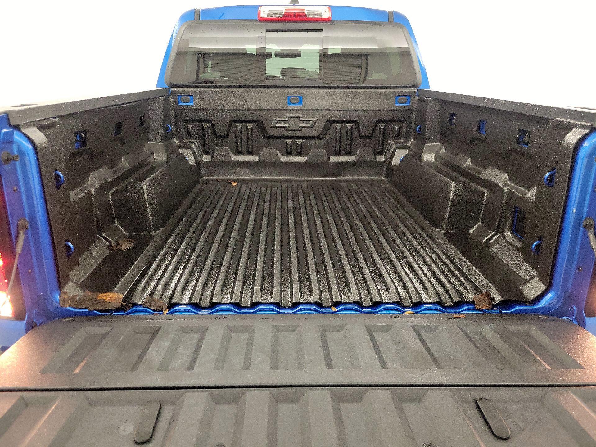 Thumbnail: 2023 Chevrolet Colorado - 20