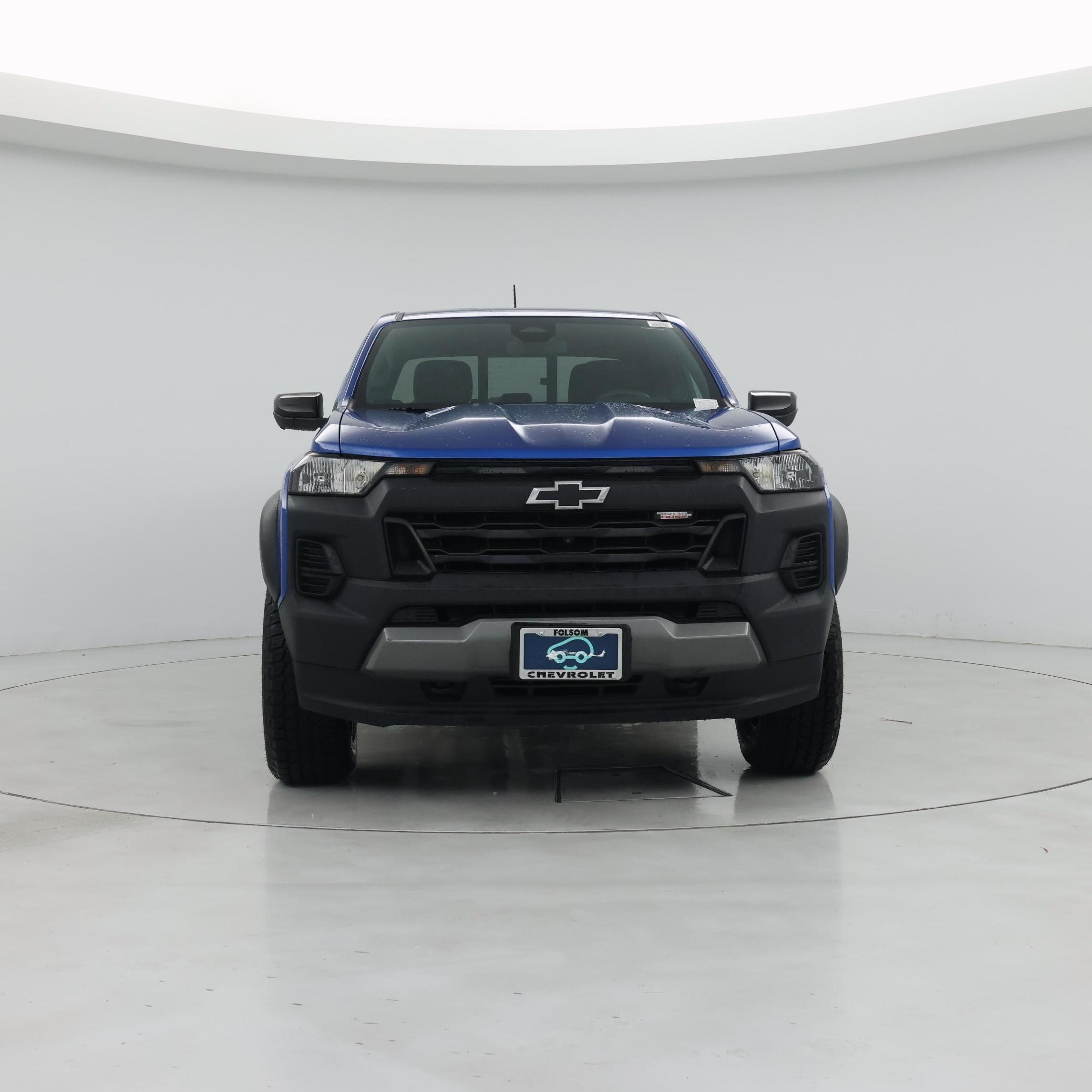 Thumbnail: 2023 Chevrolet Colorado - 5
