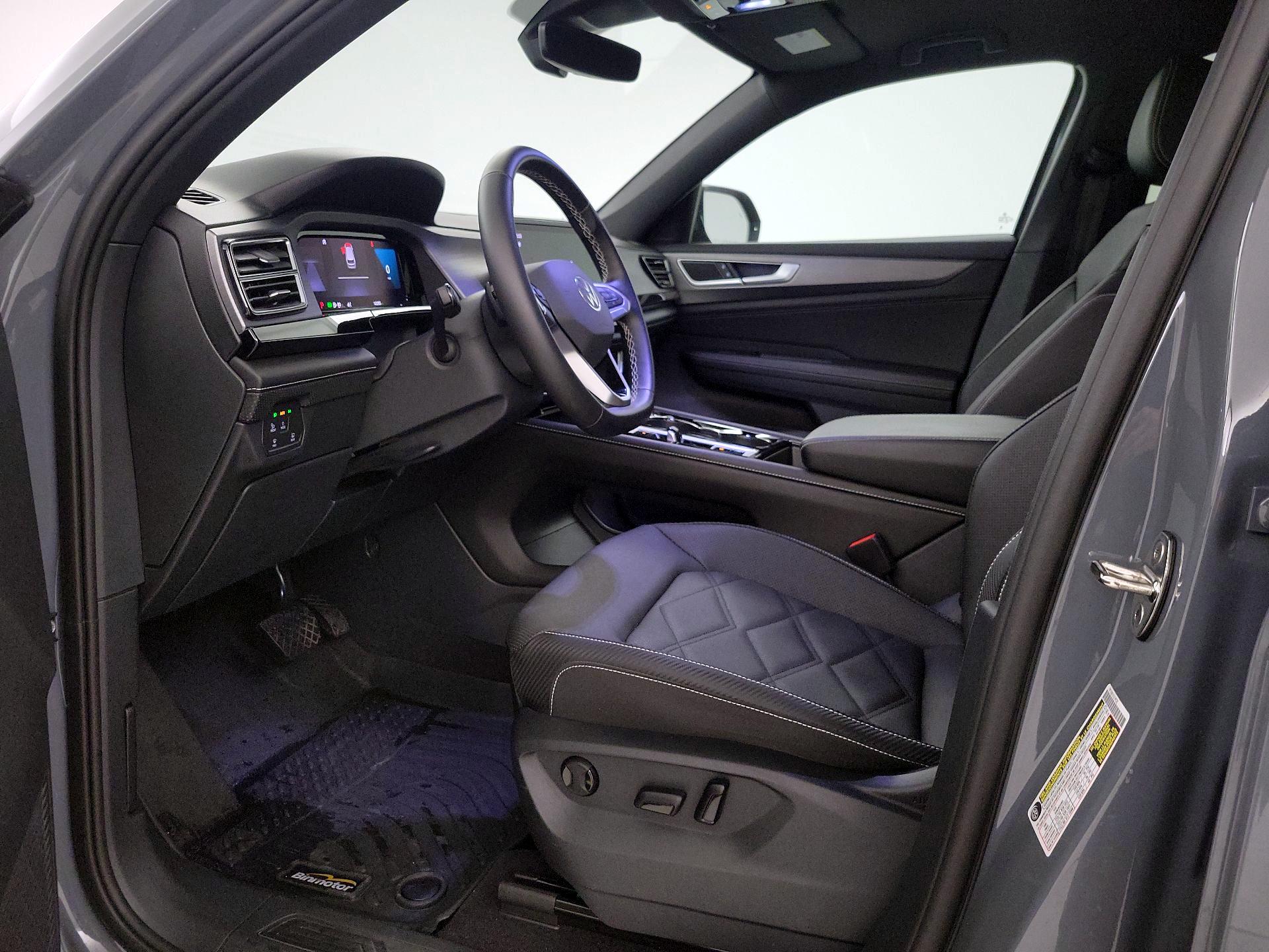 Thumbnail: 2024 Volkswagen Atlas - 11