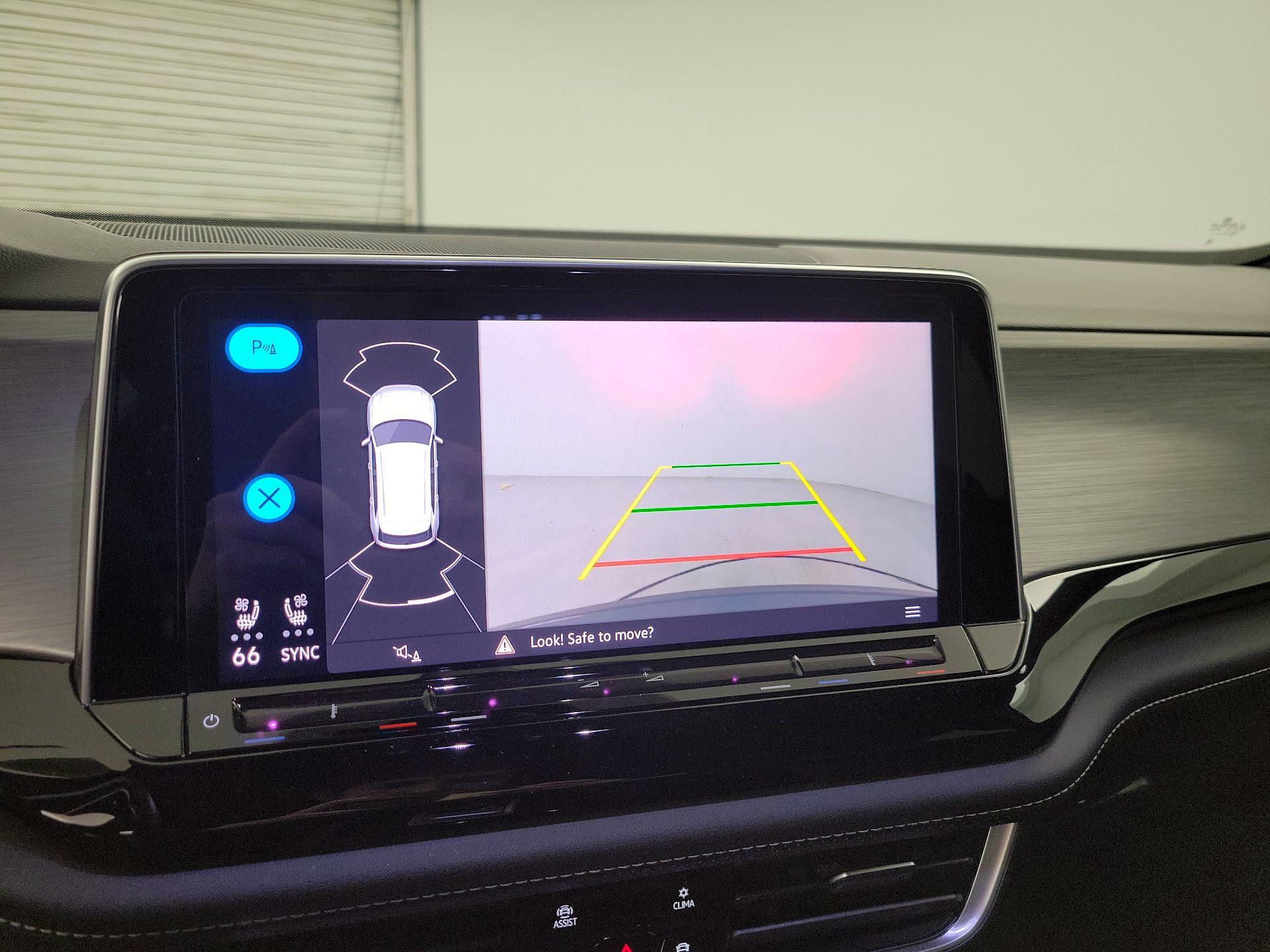 Thumbnail: 2024 Volkswagen Atlas - 14