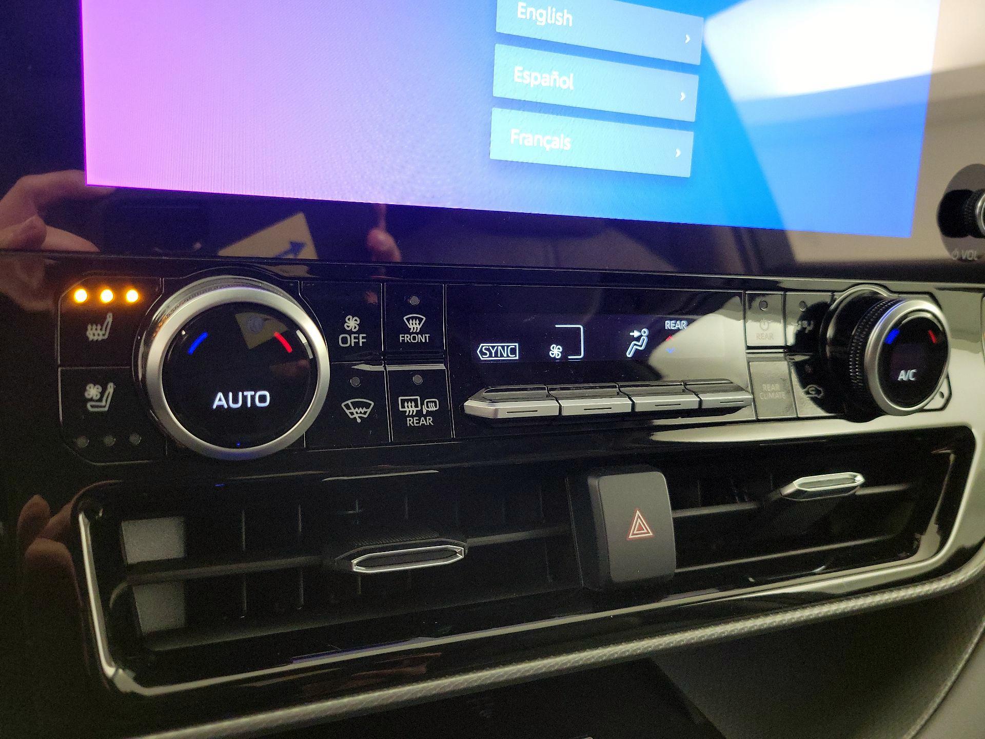 Thumbnail: 2025 Toyota Highlander - 16