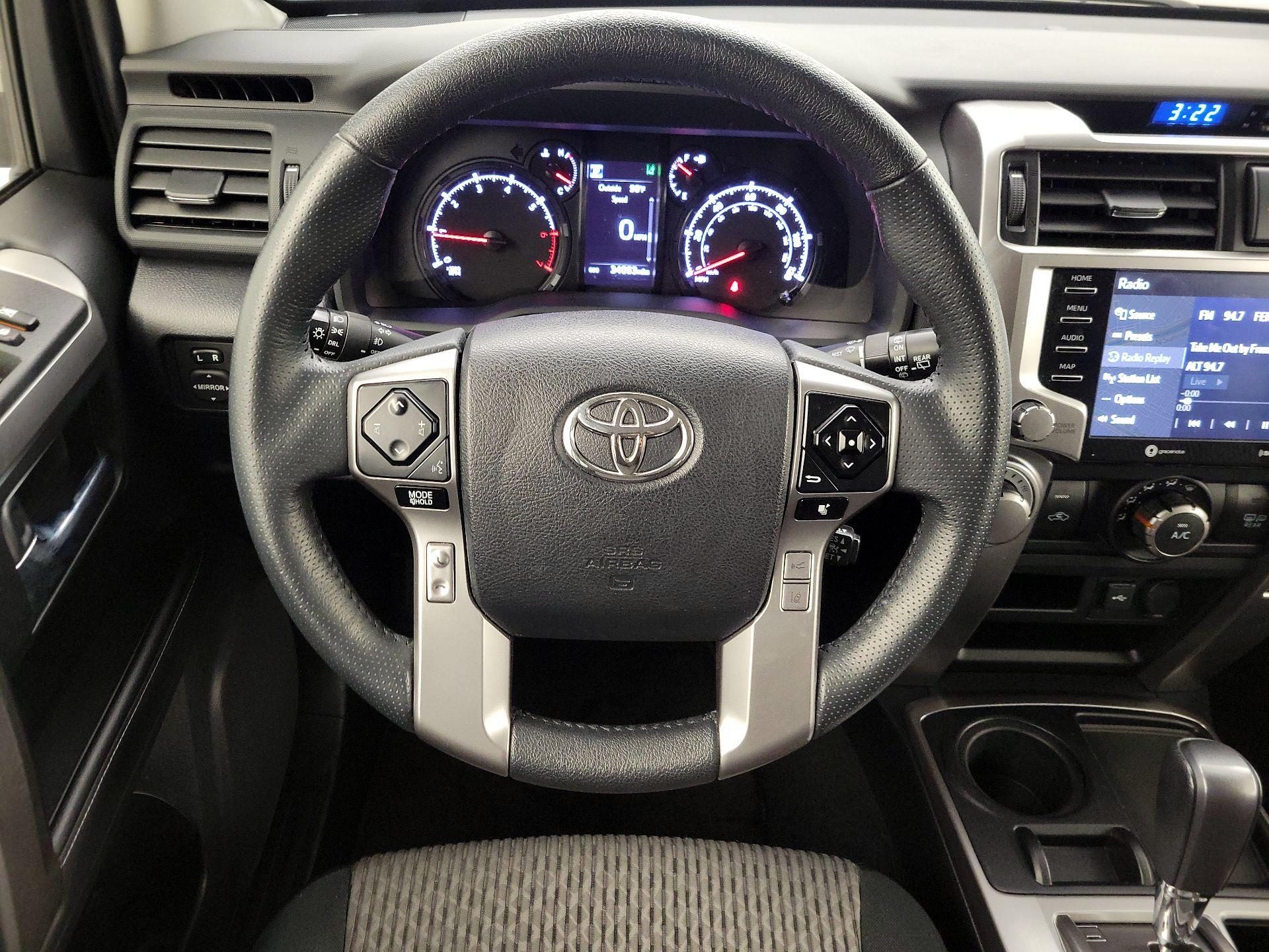 Thumbnail: 2023 Toyota 4Runner - 10