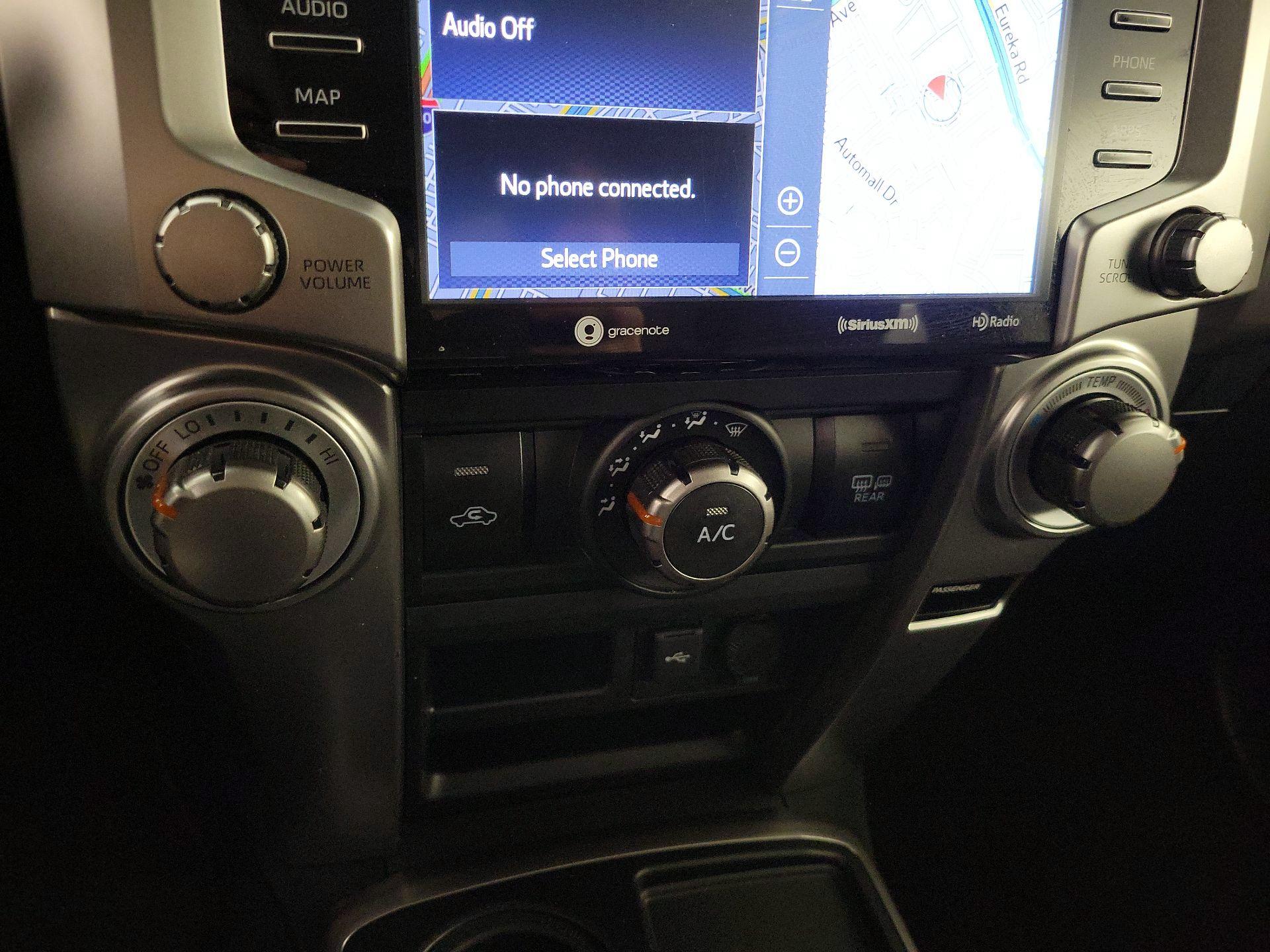 Thumbnail: 2023 Toyota 4Runner - 16